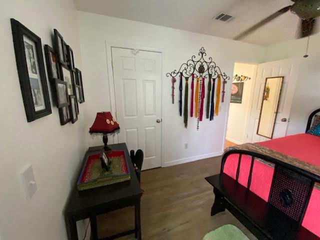 COUNTRY BREEZE ESTATES - Residential