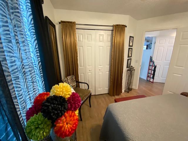 COUNTRY BREEZE ESTATES - Residential