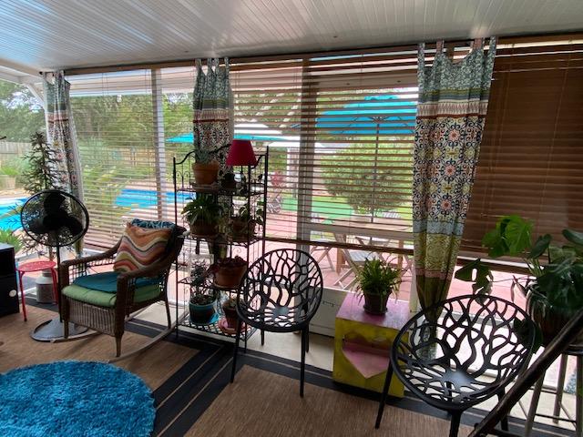 COUNTRY BREEZE ESTATES - Residential