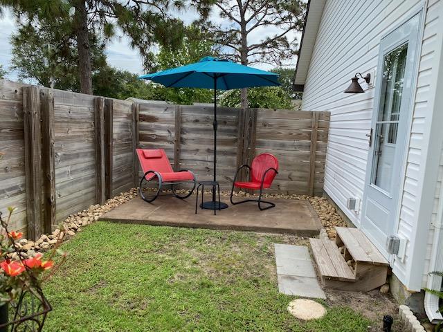 COUNTRY BREEZE ESTATES - Residential