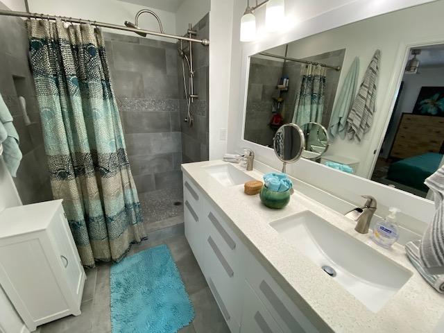COUNTRY BREEZE ESTATES - Residential
