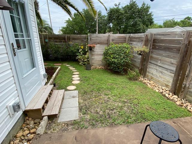 COUNTRY BREEZE ESTATES - Residential