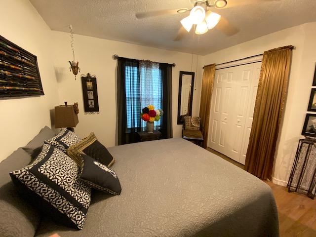 COUNTRY BREEZE ESTATES - Residential