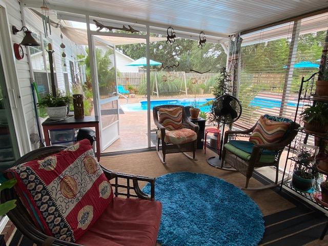 COUNTRY BREEZE ESTATES - Residential