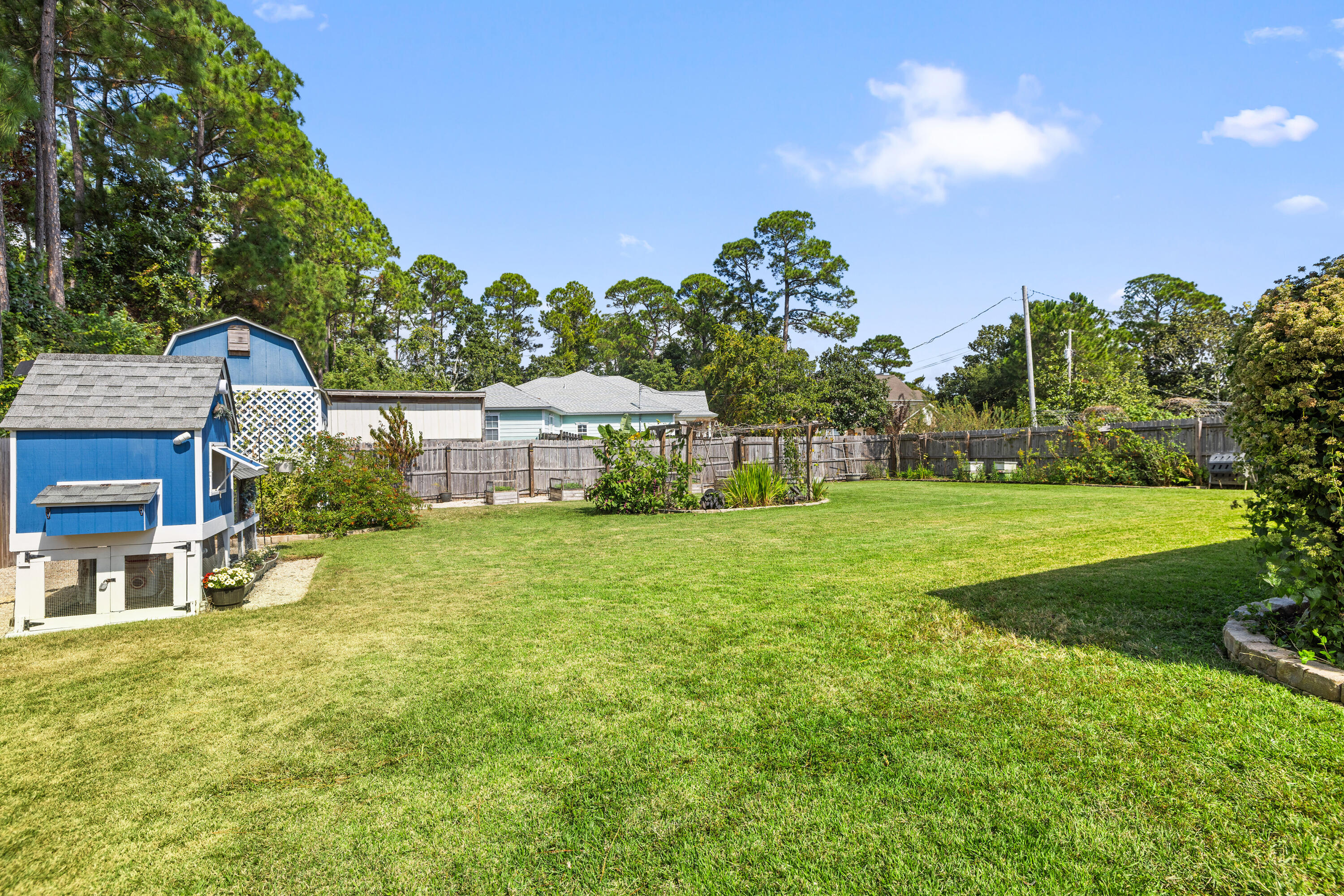 North Shores 1st Addition - Residential