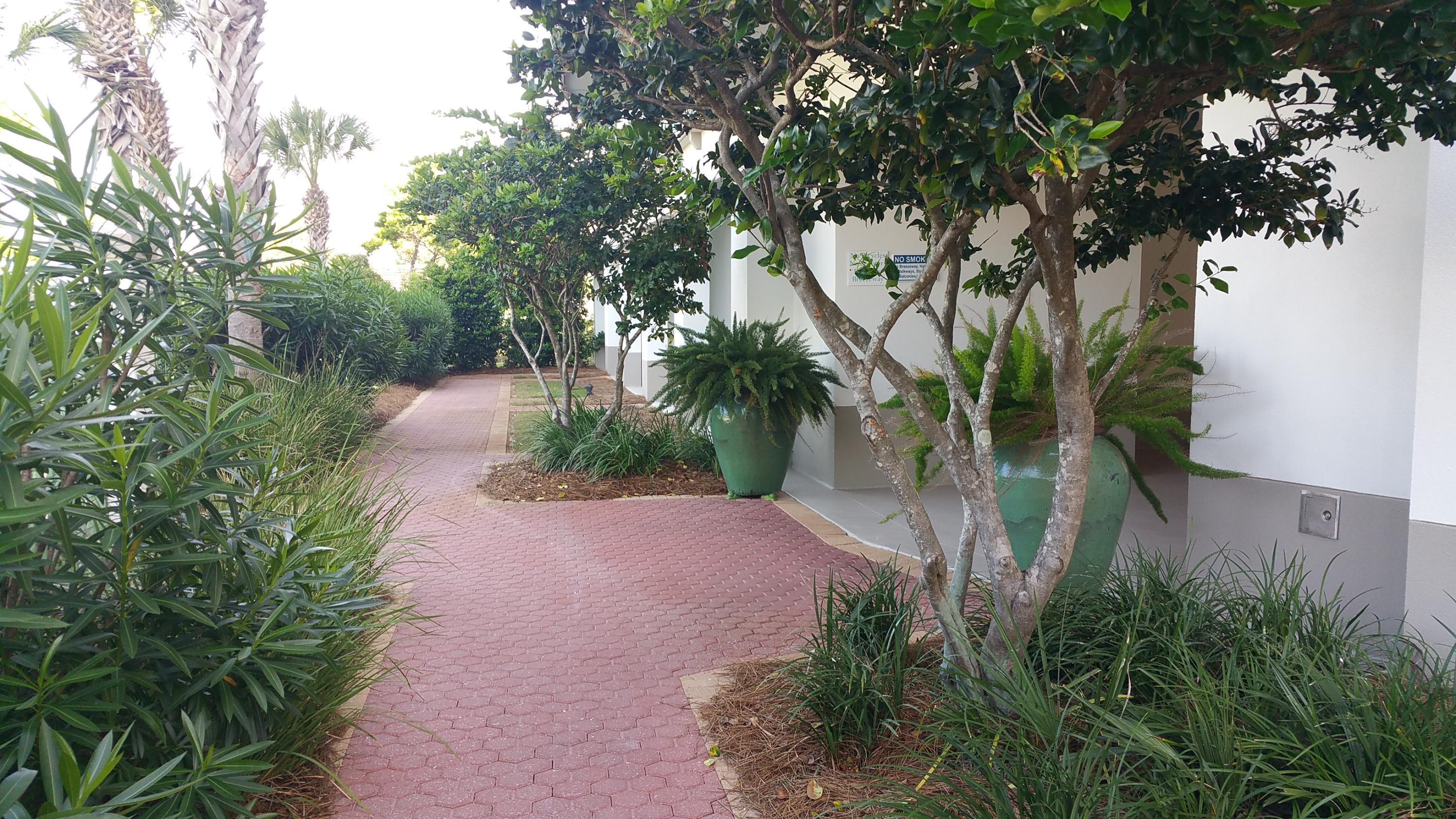 INN AT SEACREST BEACH (THE) - Residential