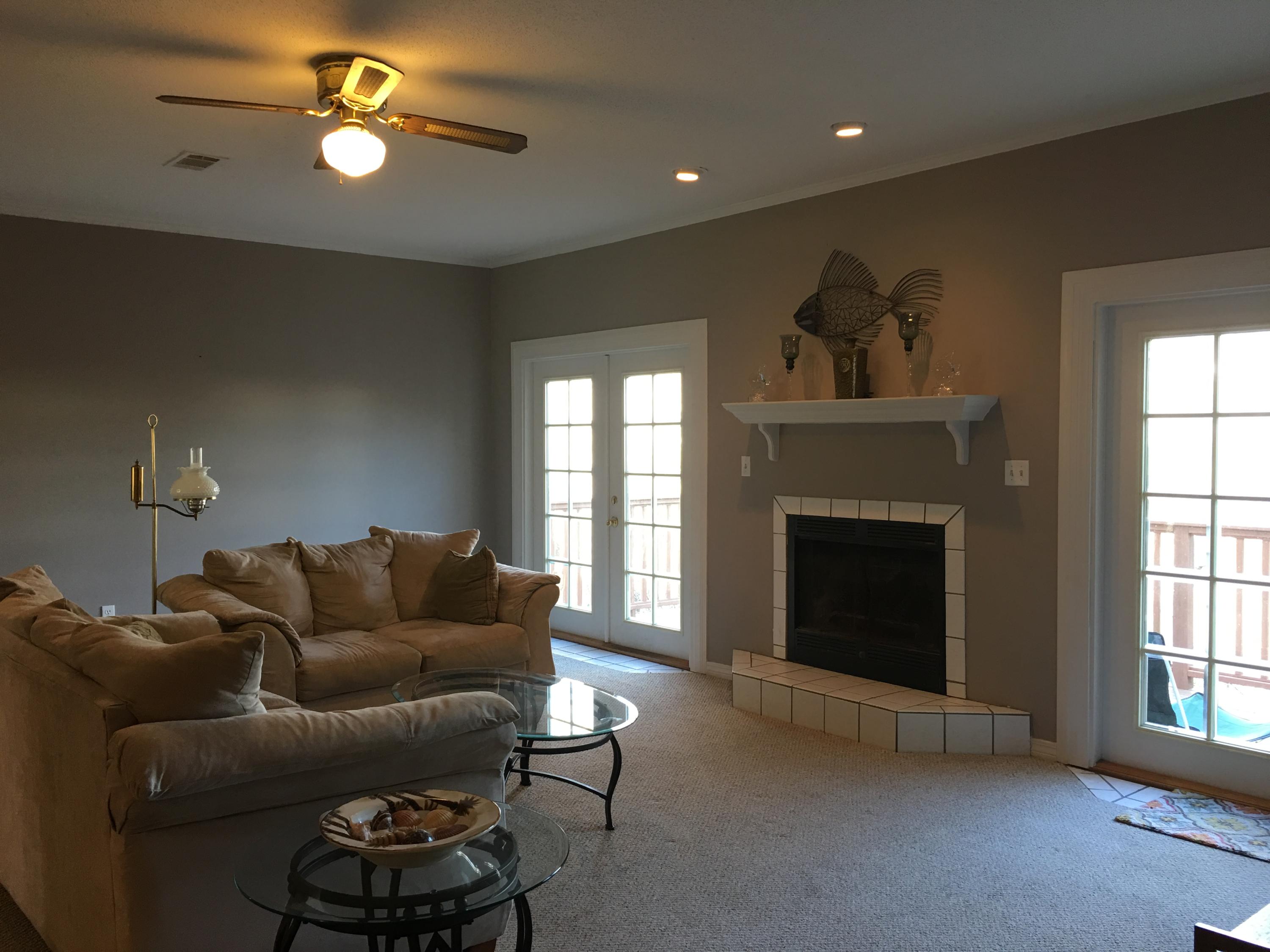 QUAIL LAKE - Residential