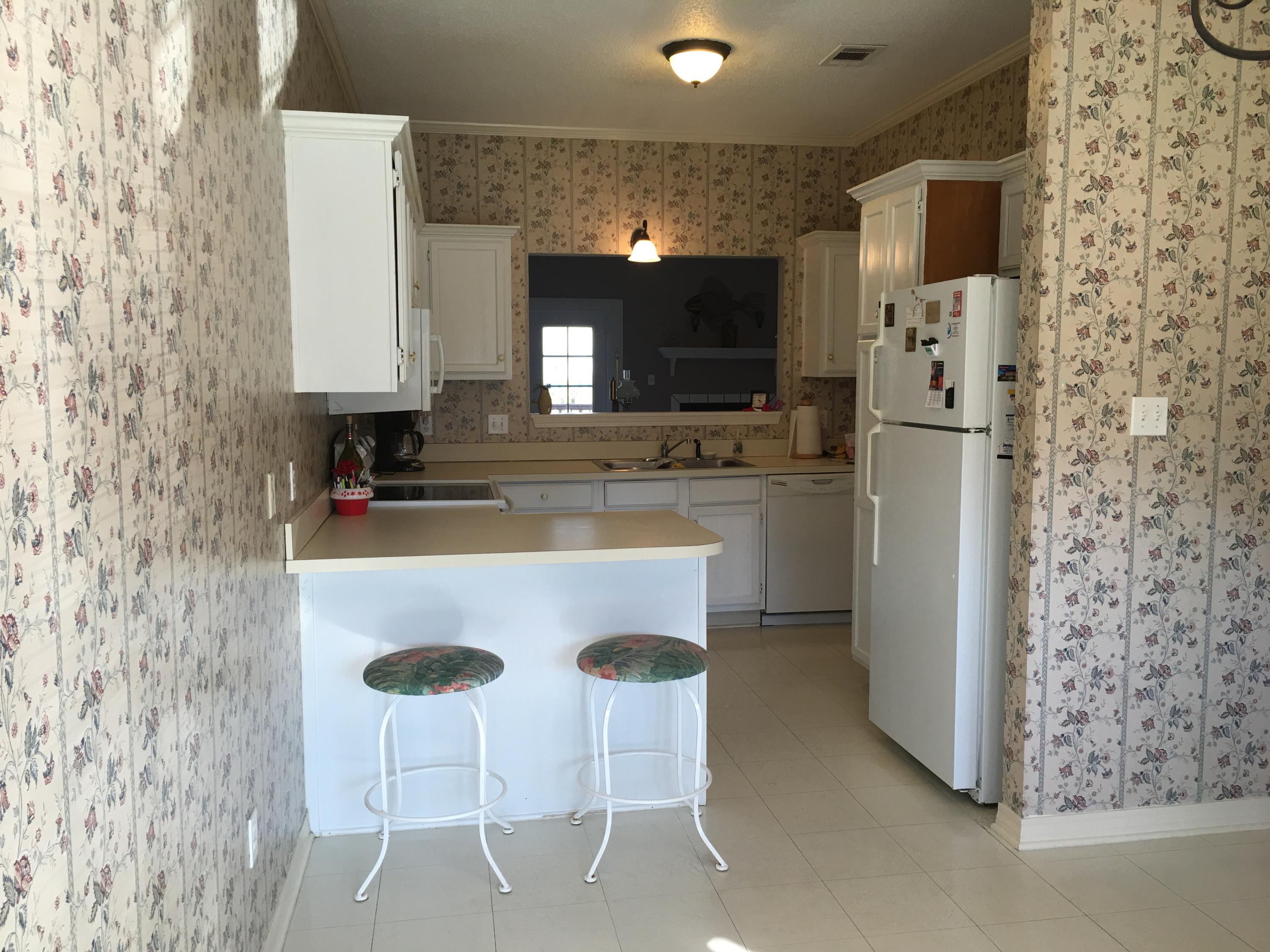 QUAIL LAKE - Residential