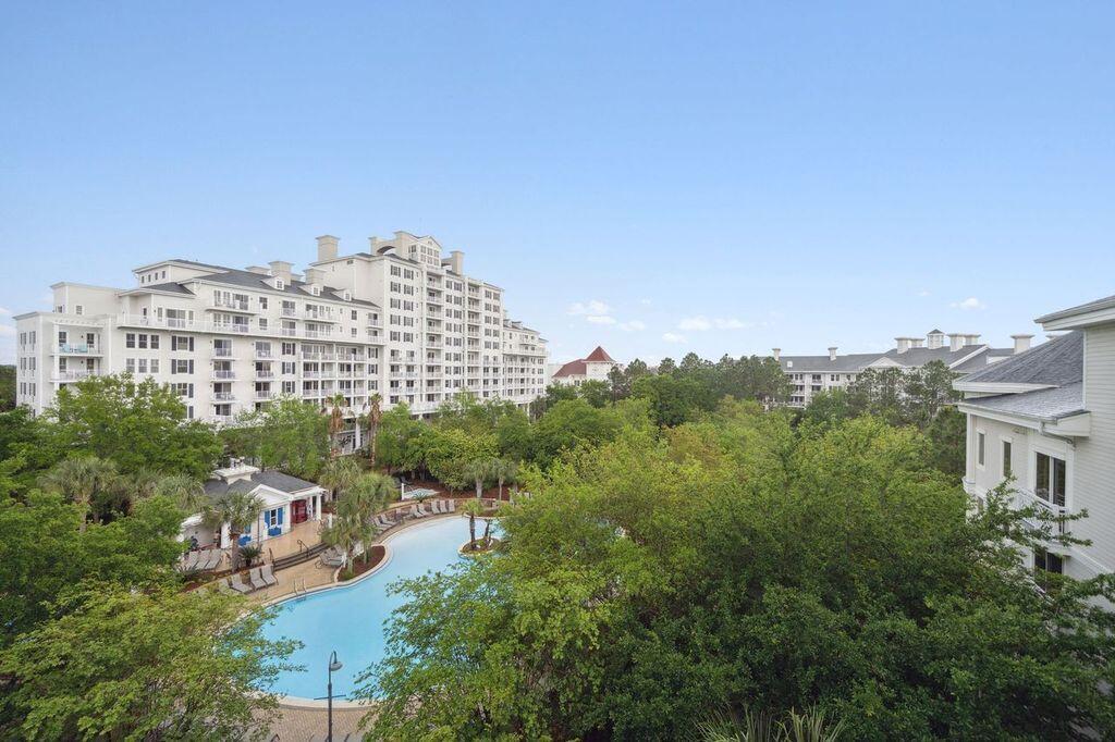 BAHIA CONDO - Residential