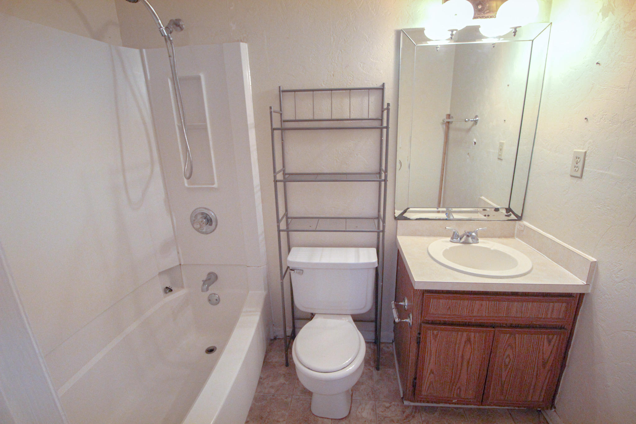 VALPARAISO PINECREST 6 - Residential