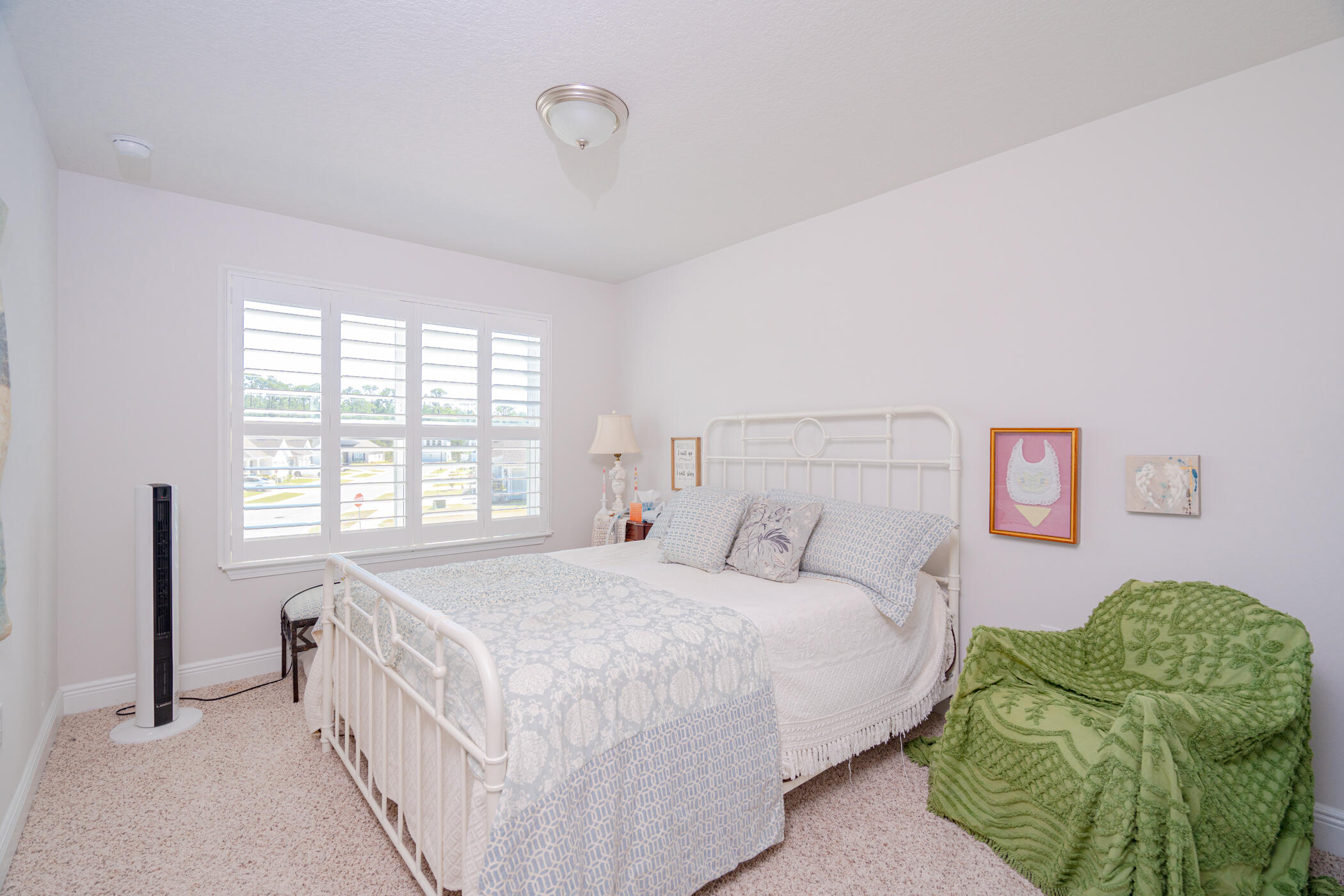 STONEGATE - Residential