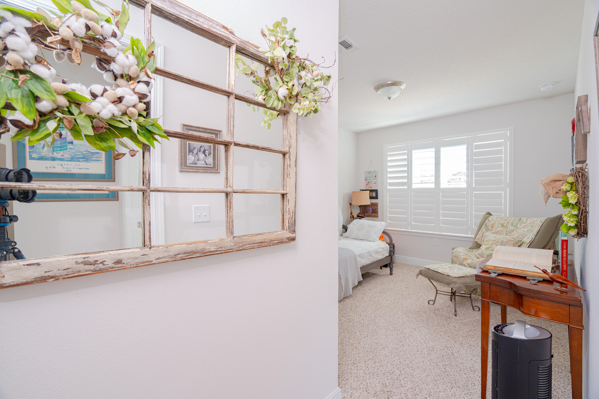 STONEGATE - Residential
