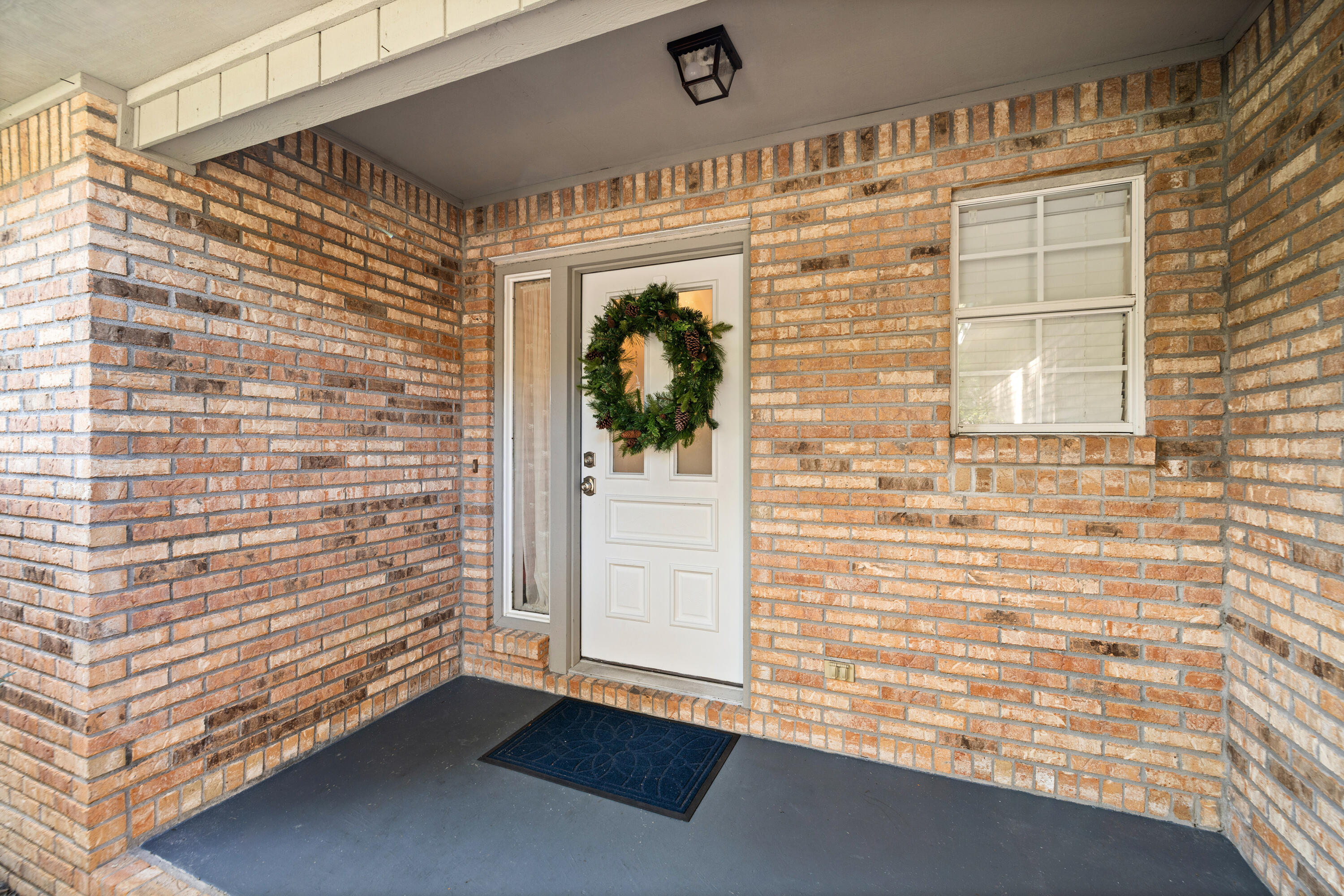 PARKWOOD ESTATES PH 1 BLUEWATER BAY - Residential