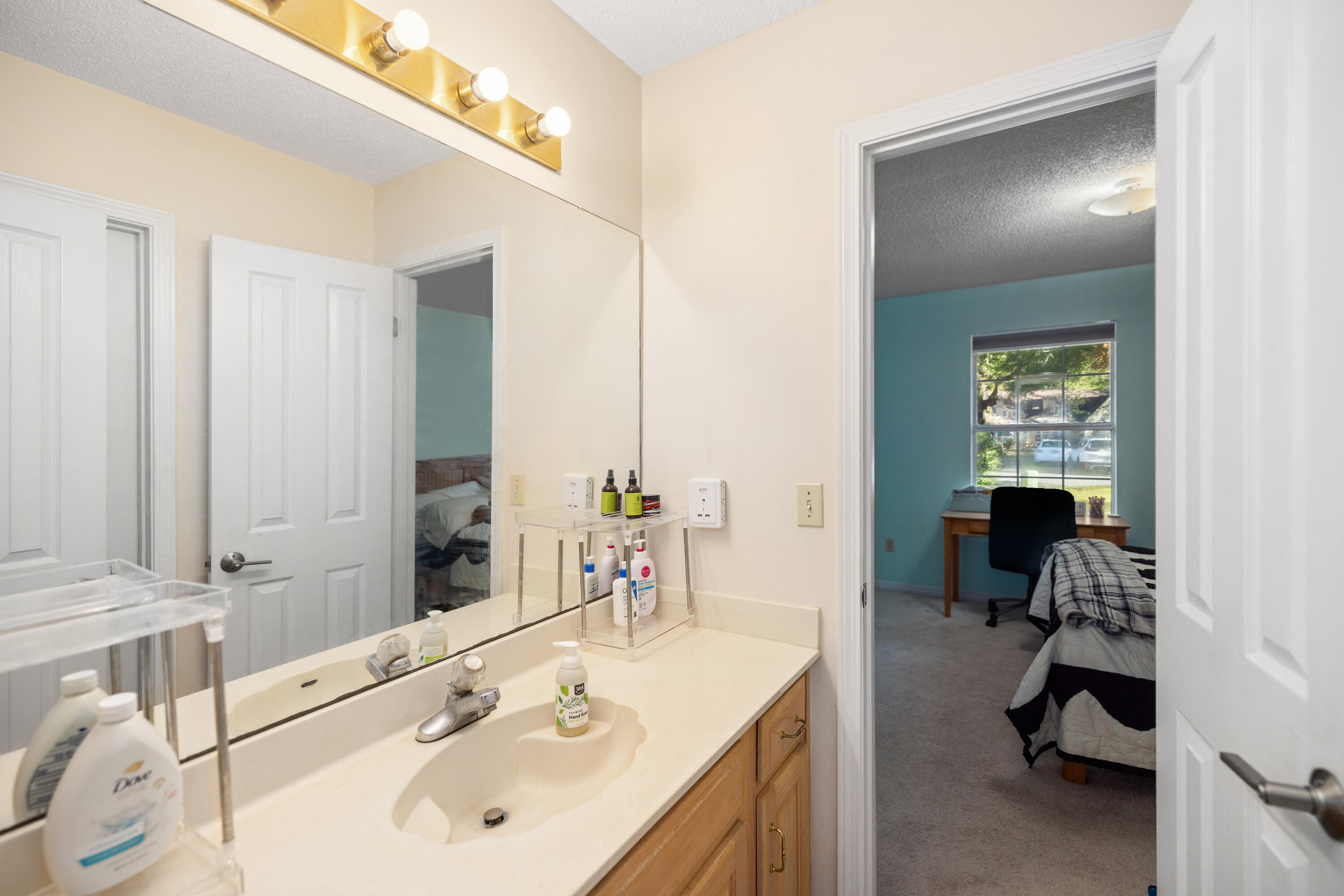 PARKWOOD ESTATES PH 1 BLUEWATER BAY - Residential