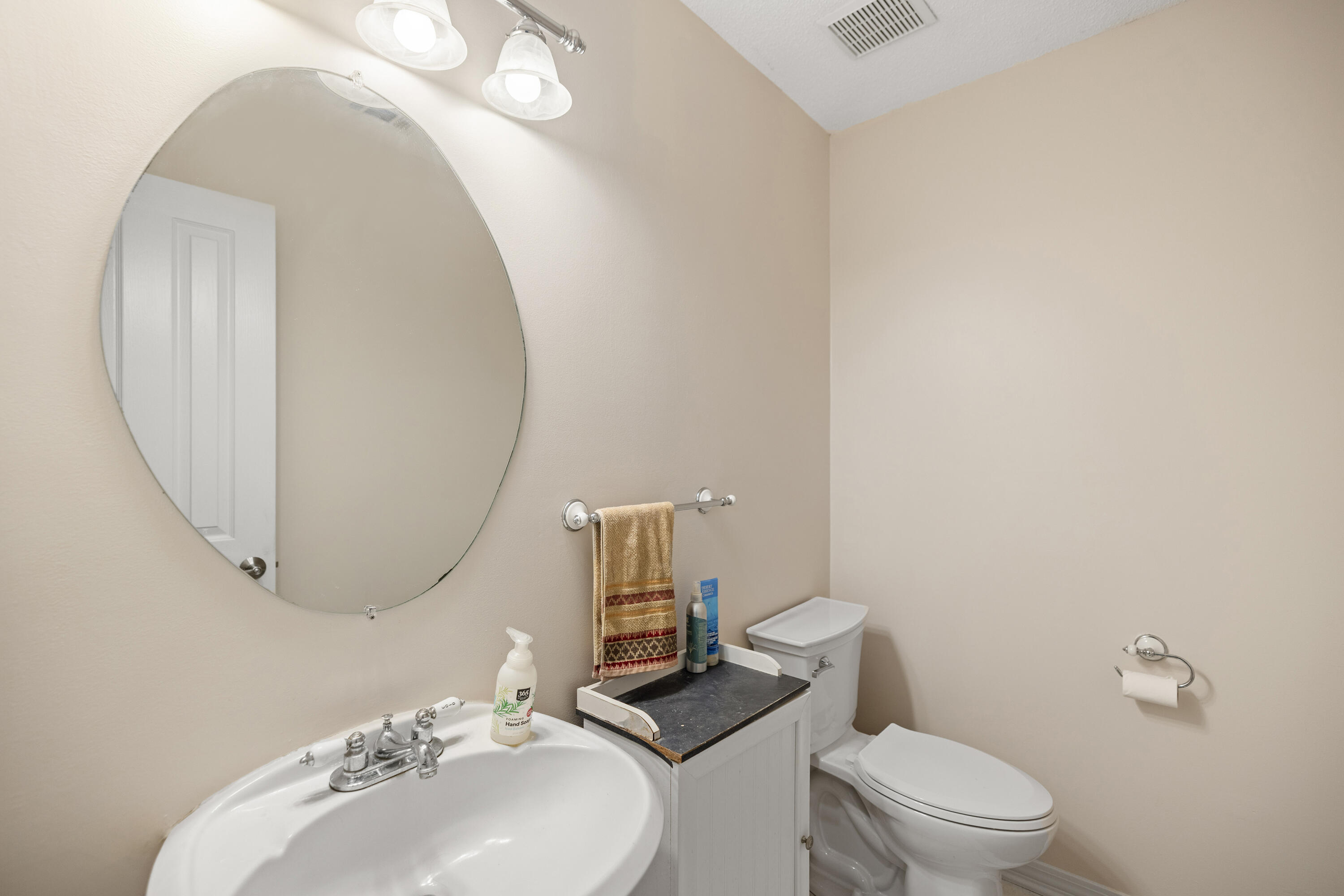 PARKWOOD ESTATES PH 1 BLUEWATER BAY - Residential