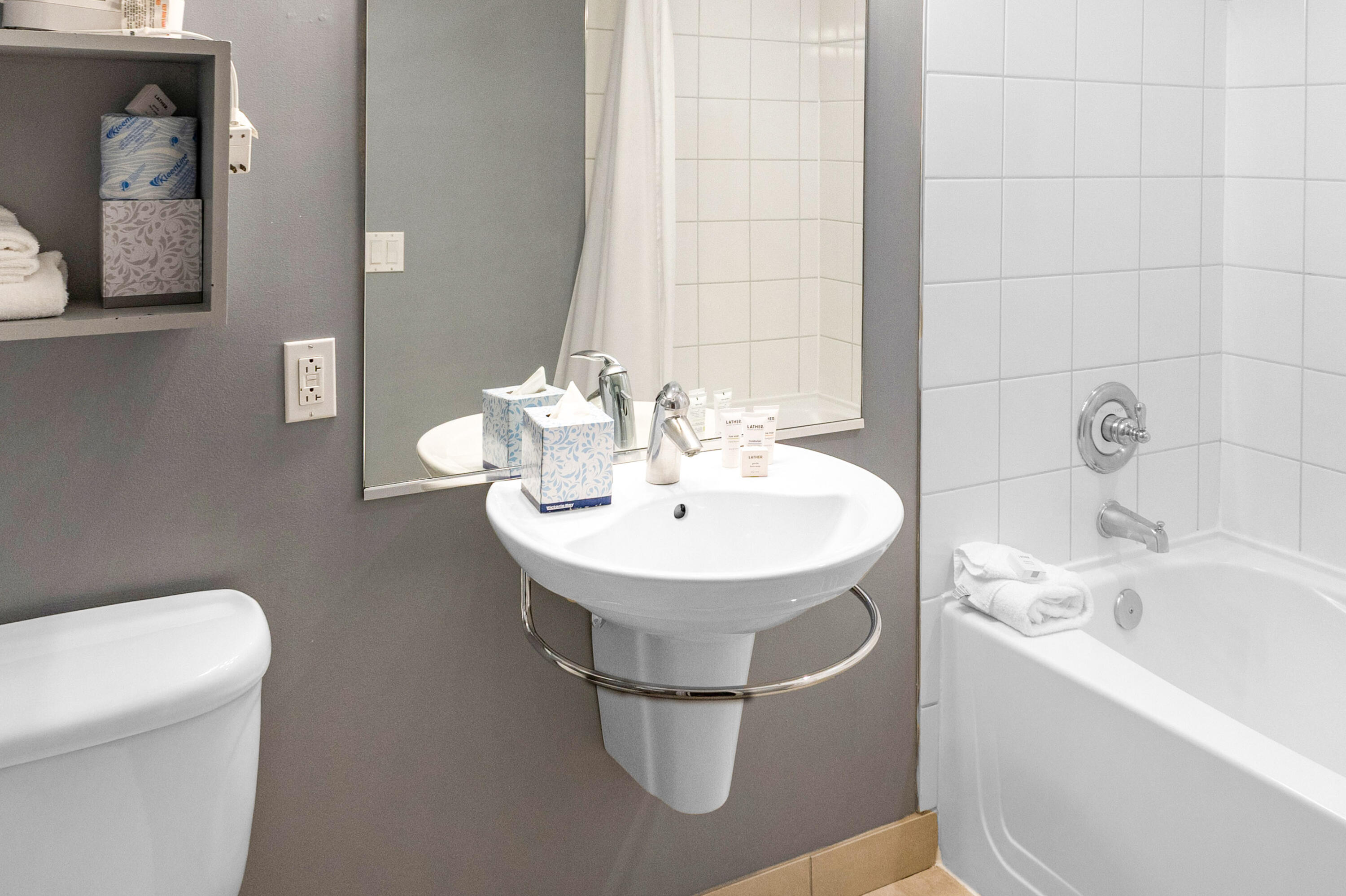 BAHIA CONDO - Residential