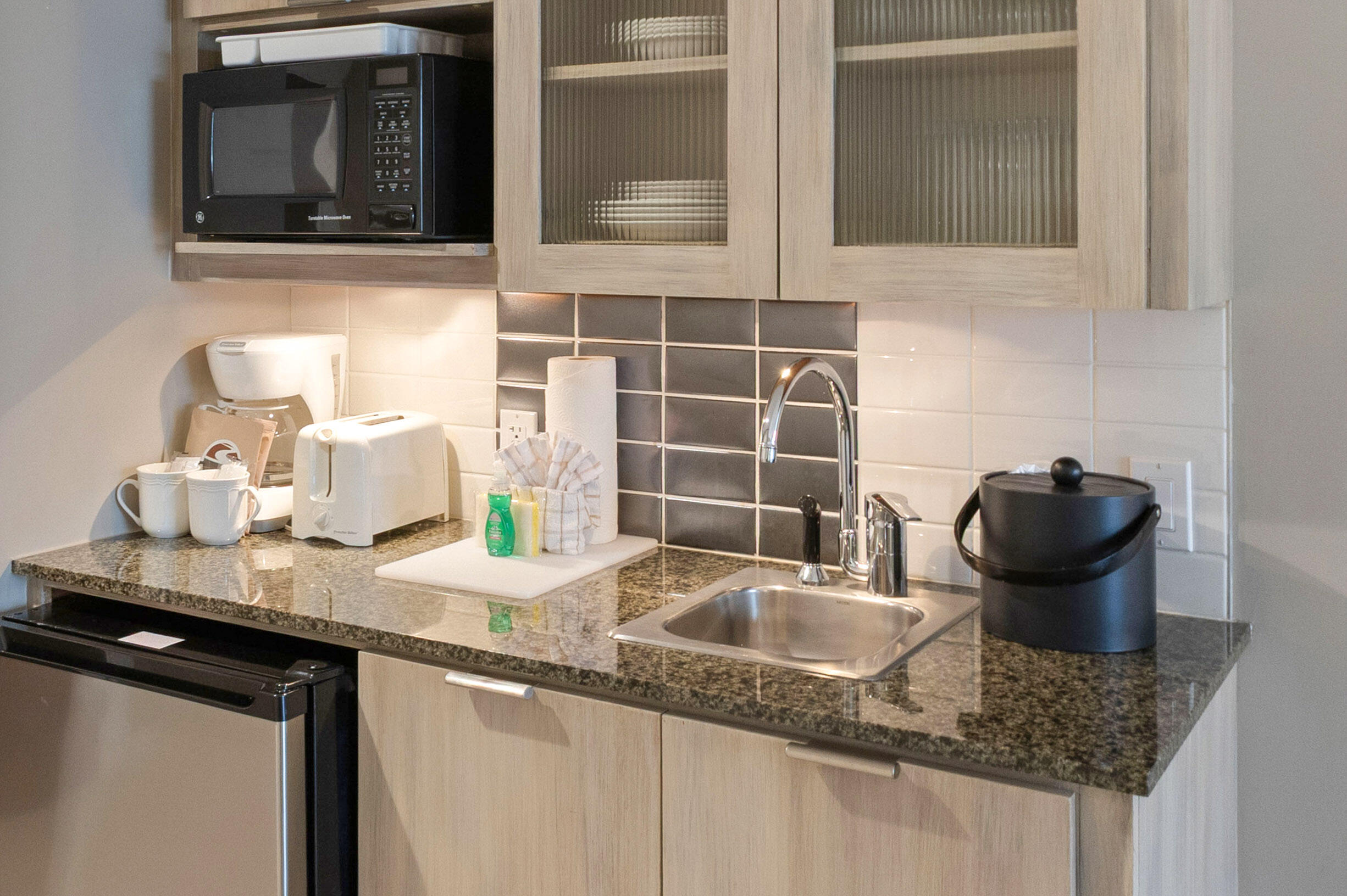 BAHIA CONDO - Residential