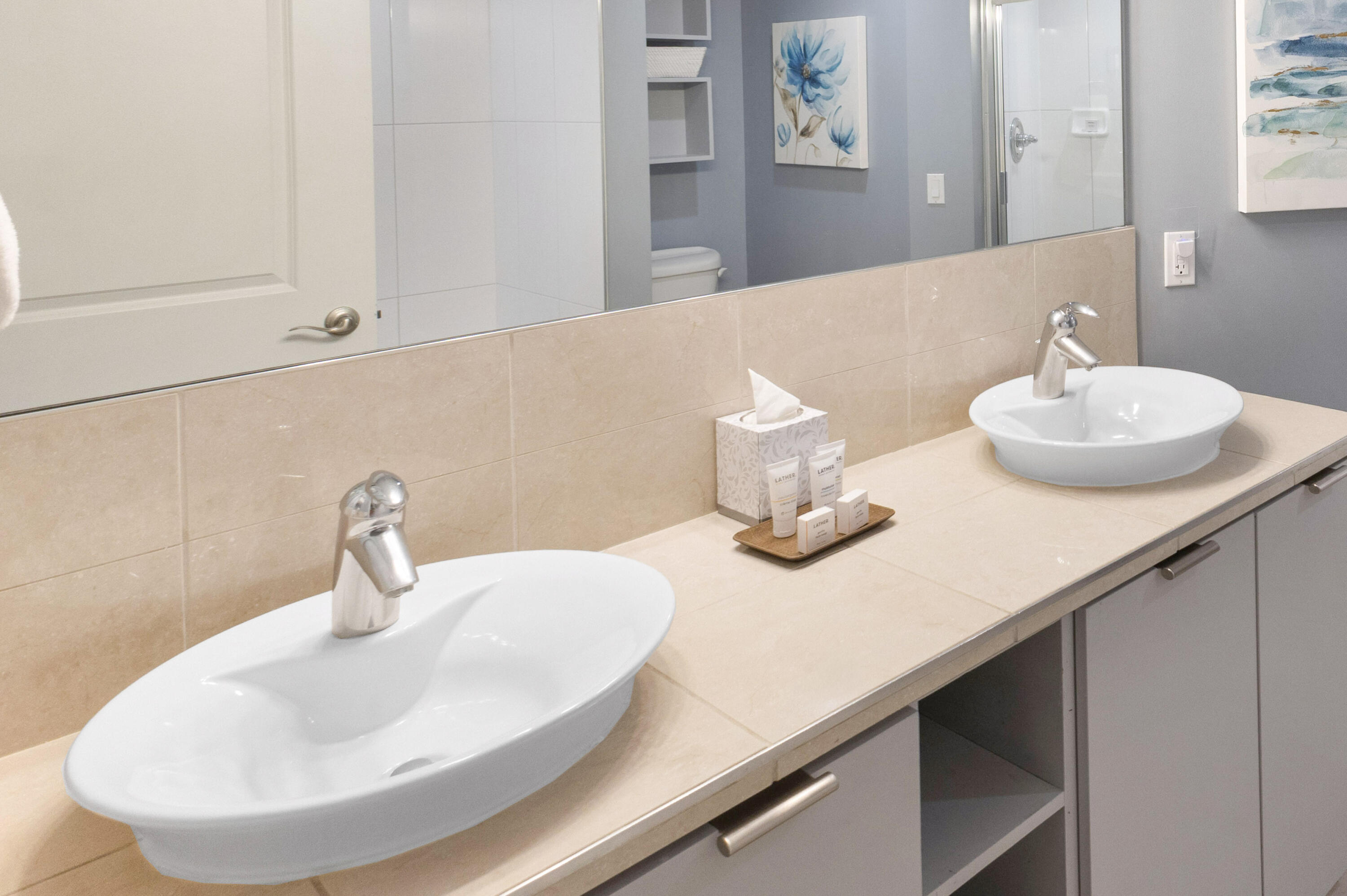 BAHIA CONDO - Residential