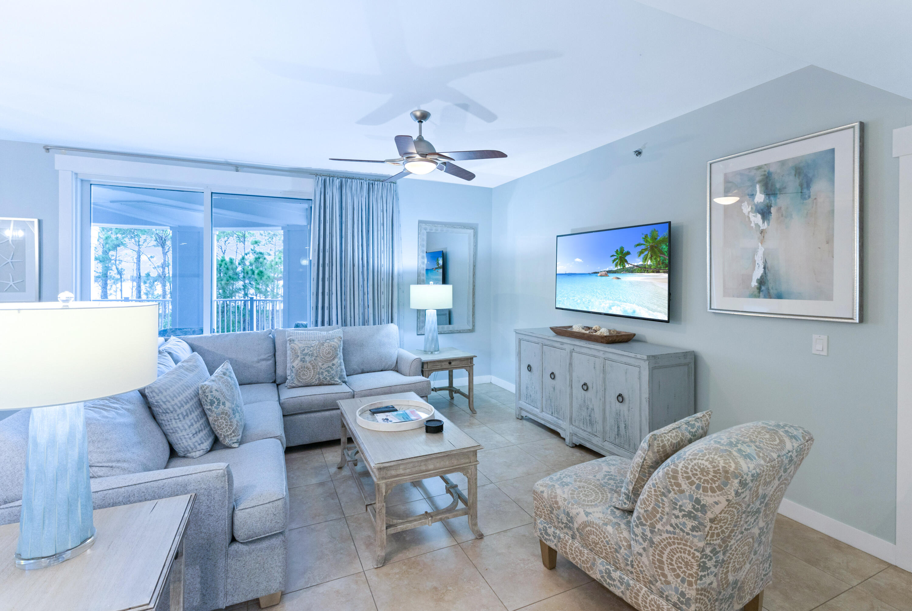 BAHIA CONDO - Residential