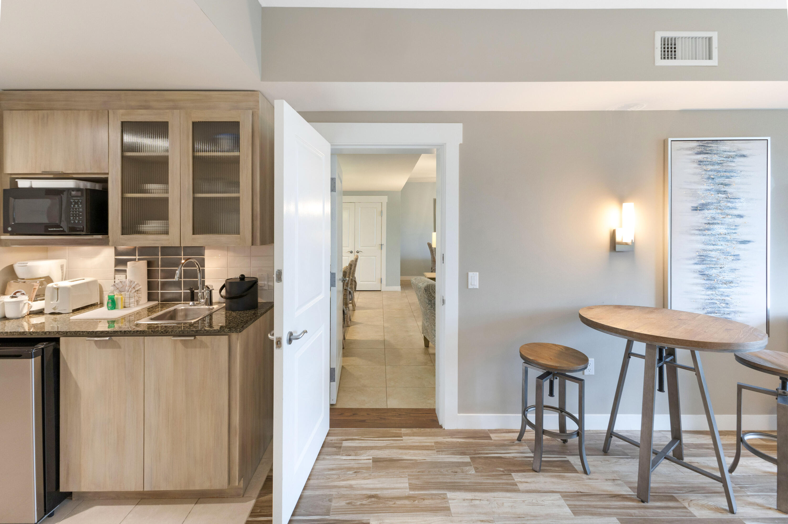 BAHIA CONDO - Residential