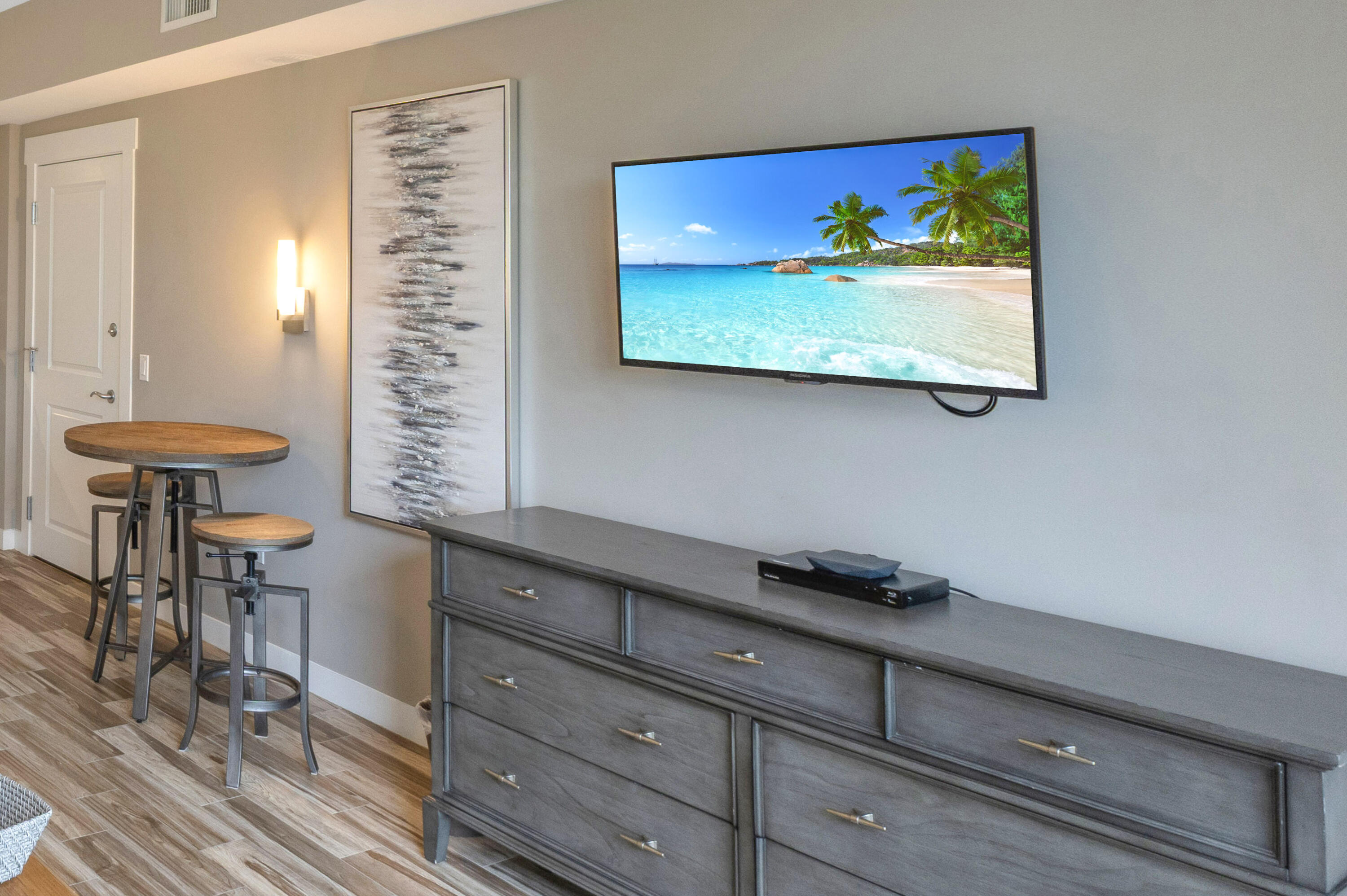 BAHIA CONDO - Residential