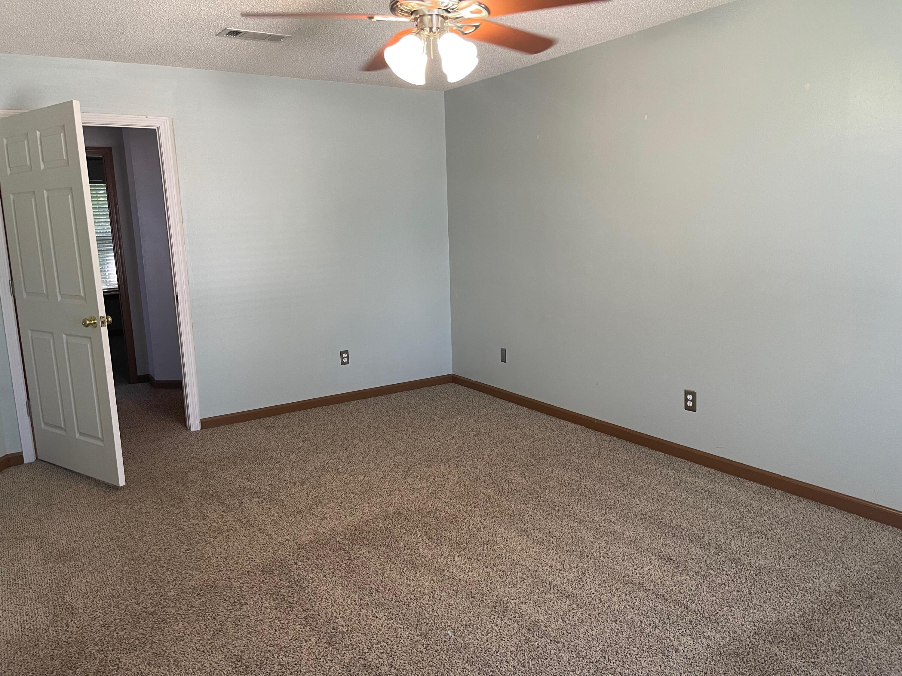 LIVE OAK MANORS - Residential