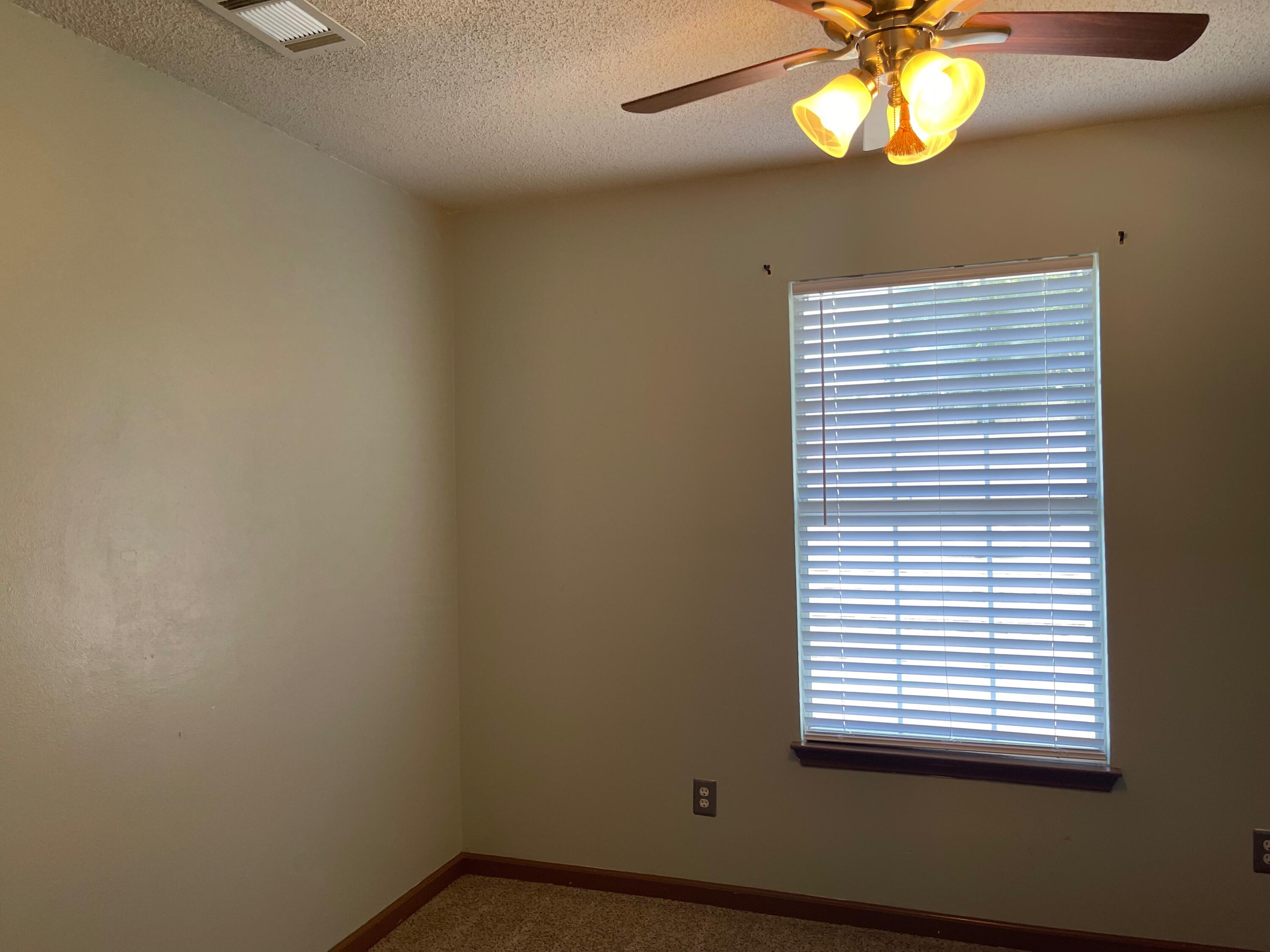 LIVE OAK MANORS - Residential