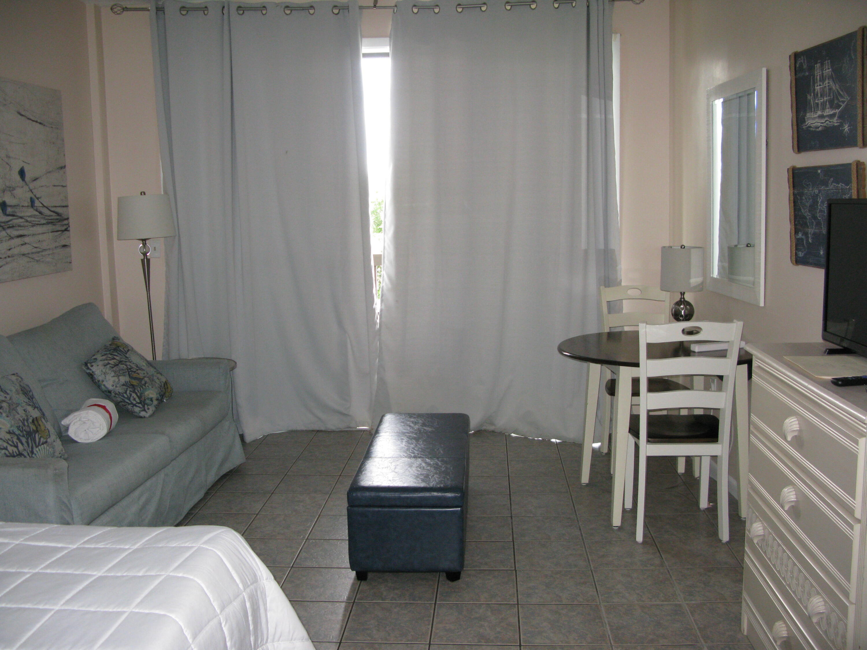 PIRATES BAY PH 1 - Residential