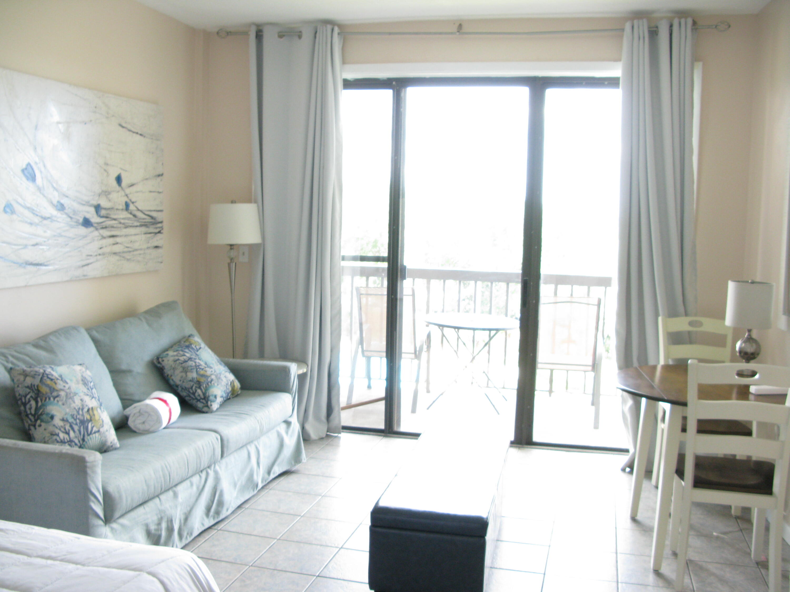 PIRATES BAY PH 1 - Residential