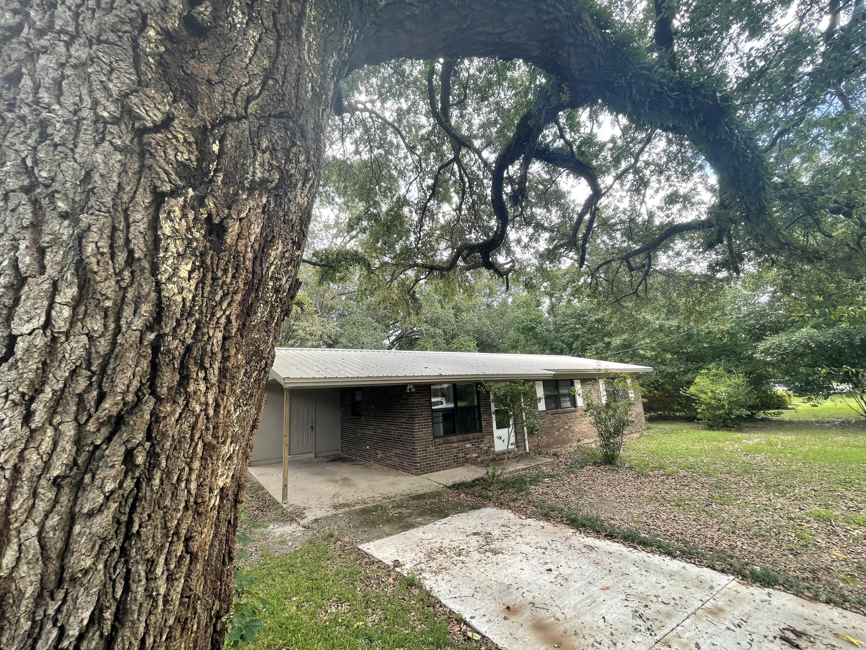 CRESTVIEW (231100.00) - Residential