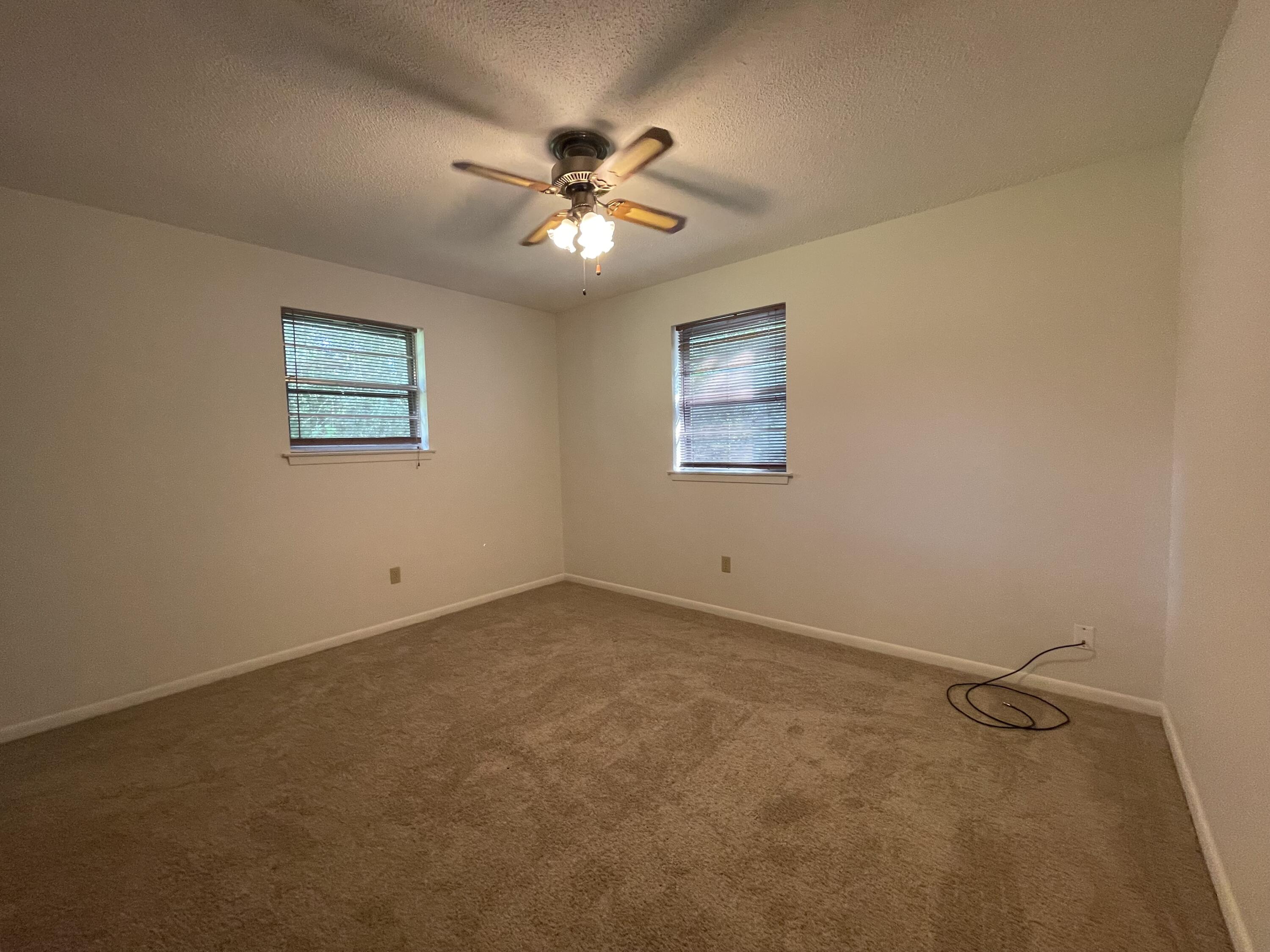 CRESTVIEW (231100.00) - Residential