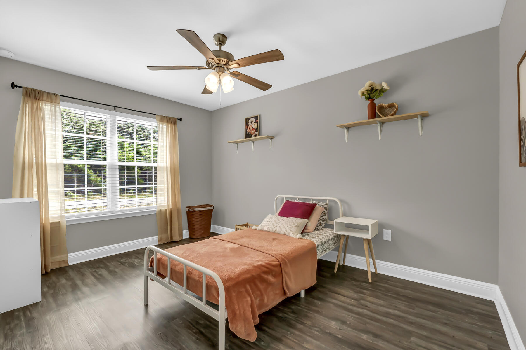 NONESUCH WAY - Residential