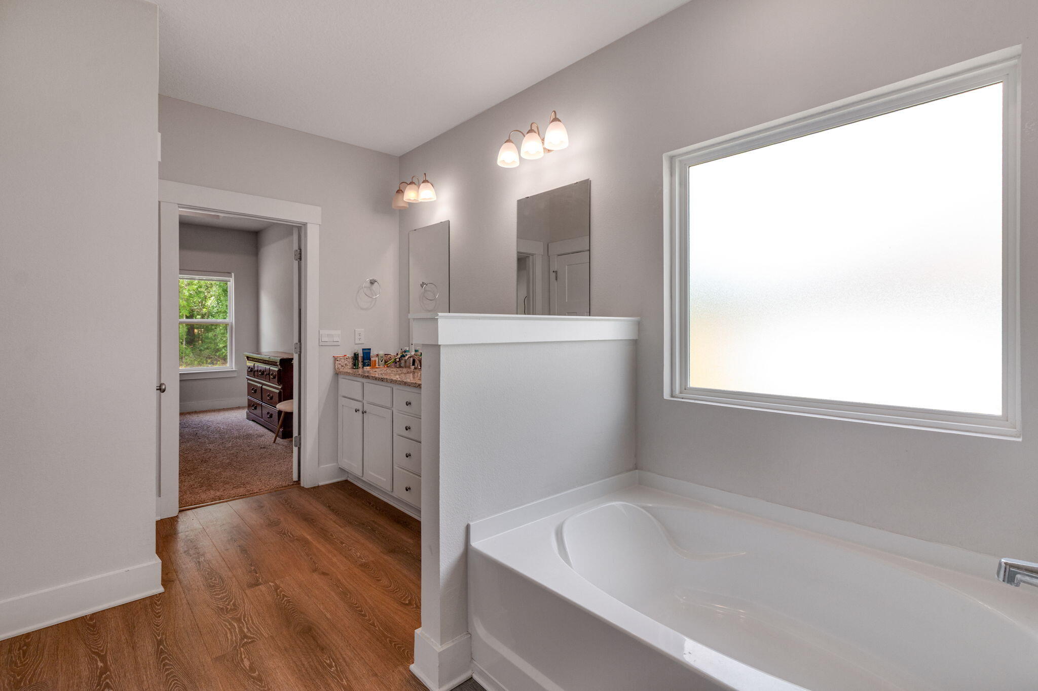HILLWOOD ESTATES - Residential
