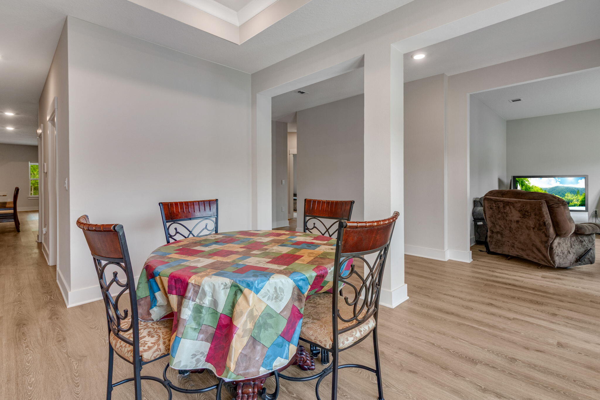 HILLWOOD ESTATES - Residential
