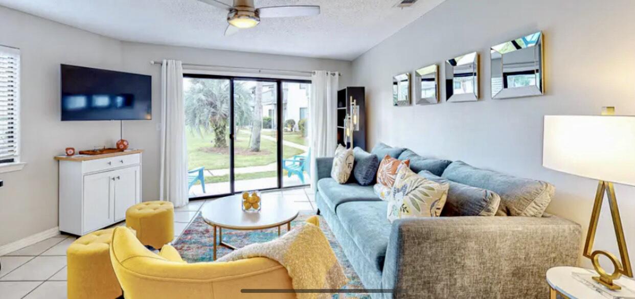 CRYSTAL VILLAGE 2 CONDO PH 2 - Residential