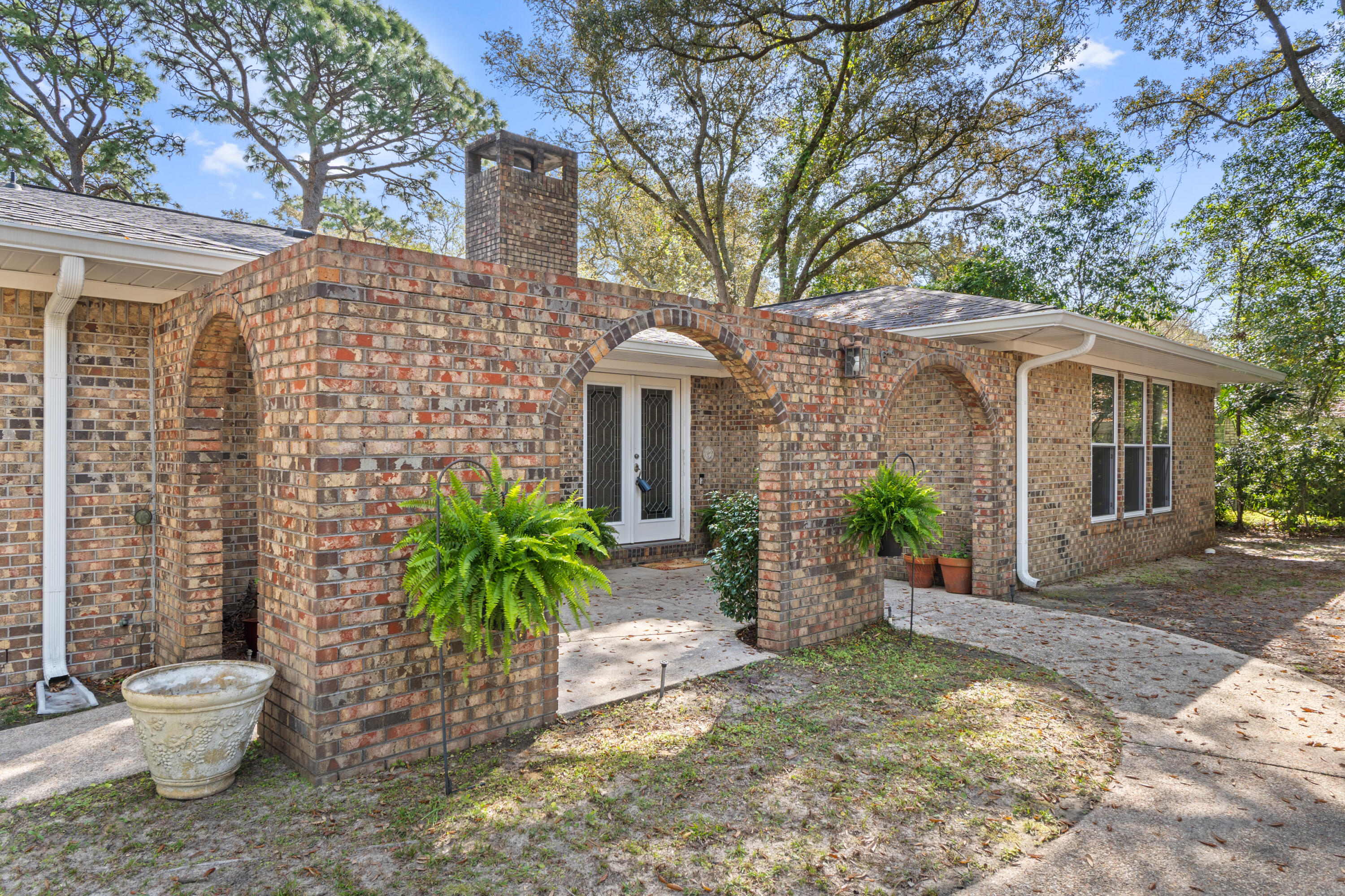 LAKE LORRAINE ESTATES 1 - Residential