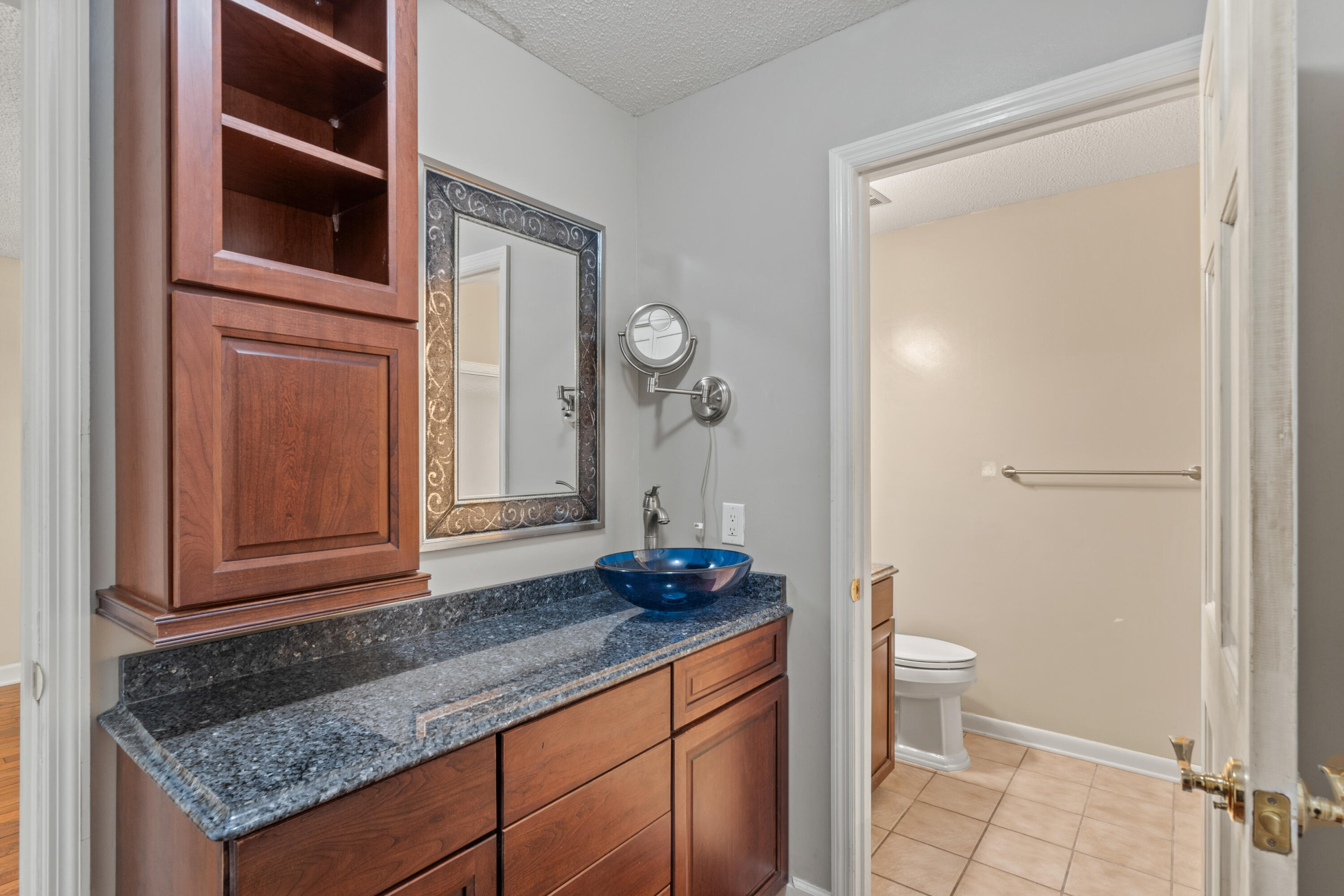 LAKE LORRAINE ESTATES 1 - Residential