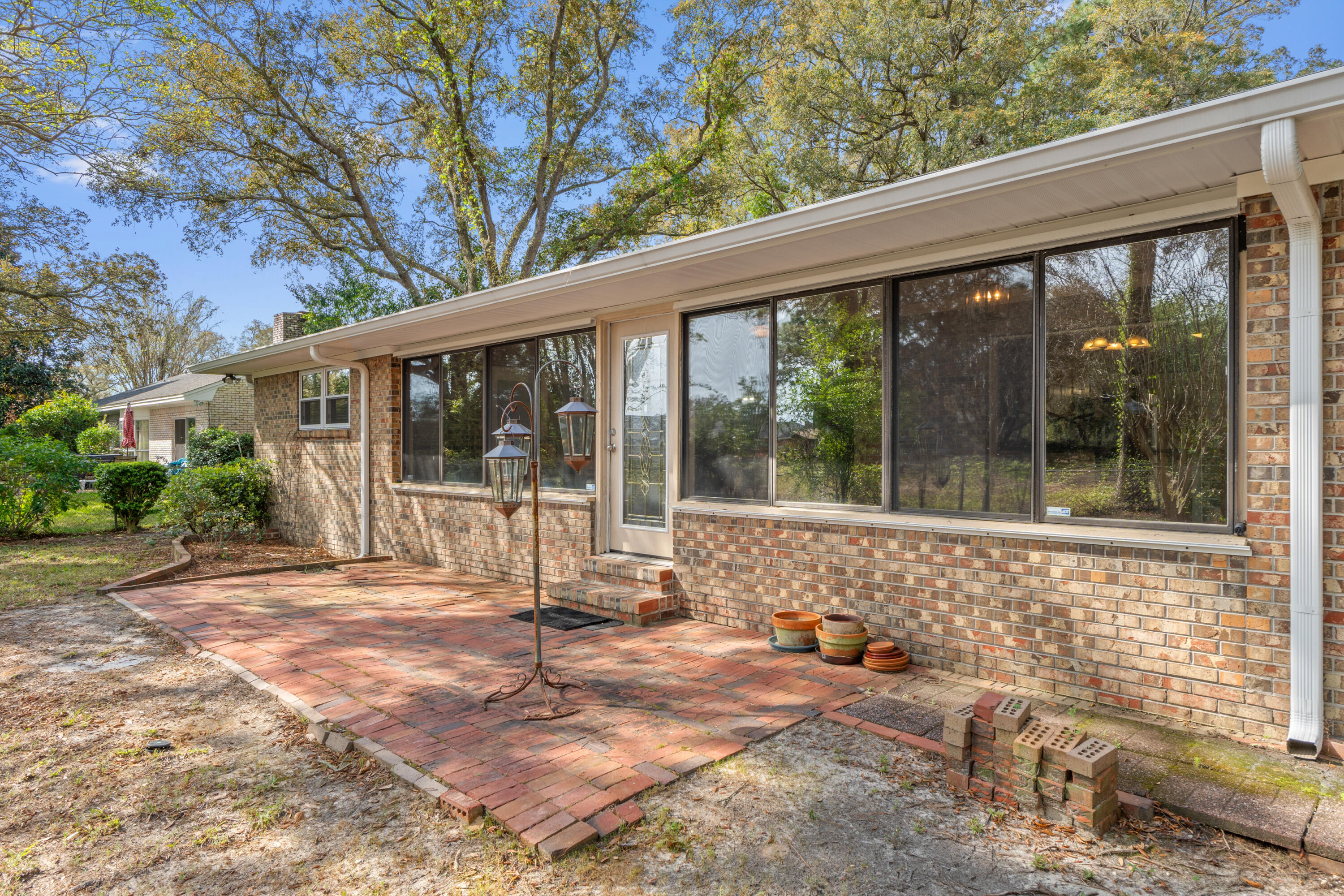 LAKE LORRAINE ESTATES 1 - Residential