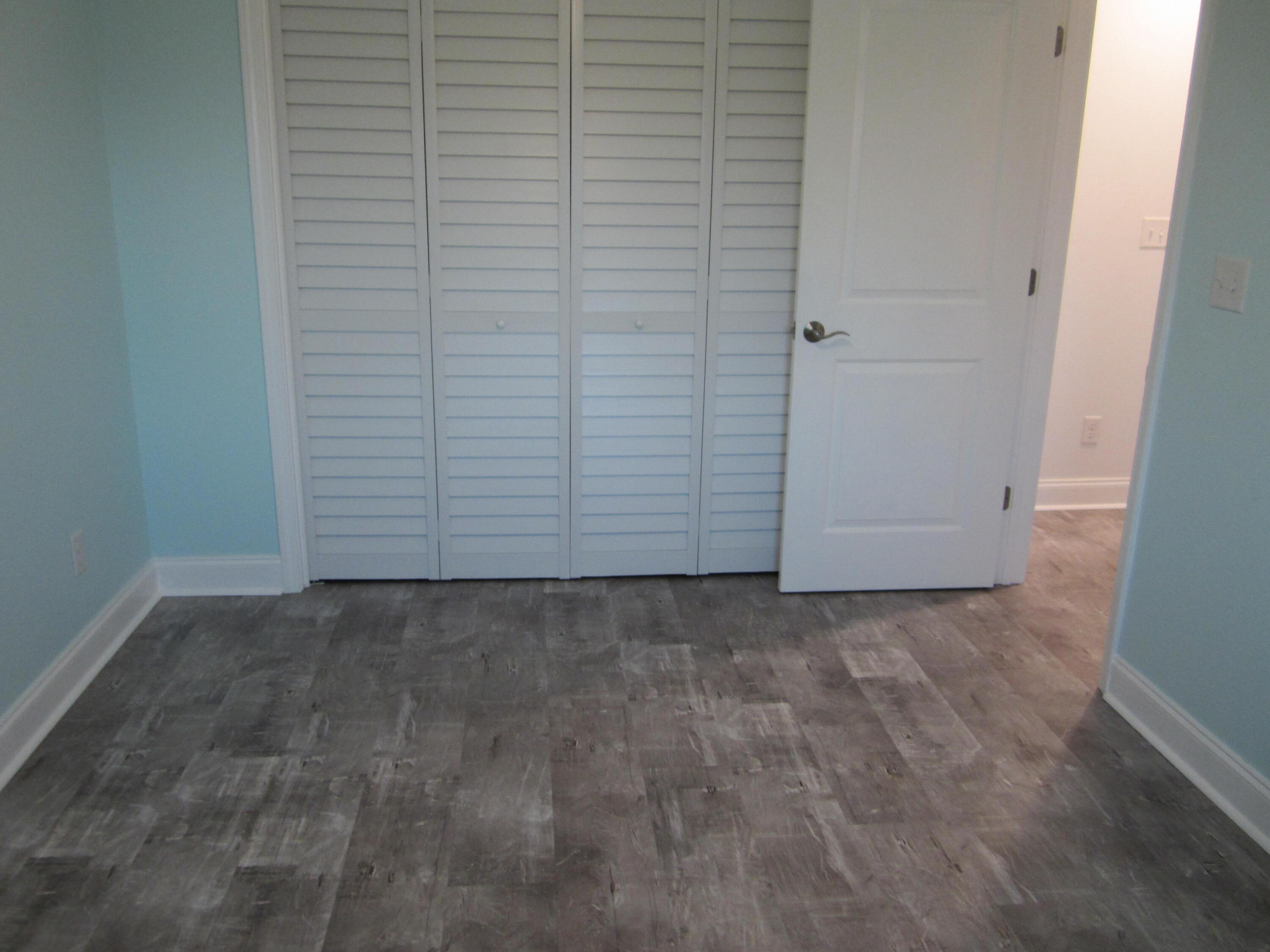 BREAKERS WEST - Residential Lease