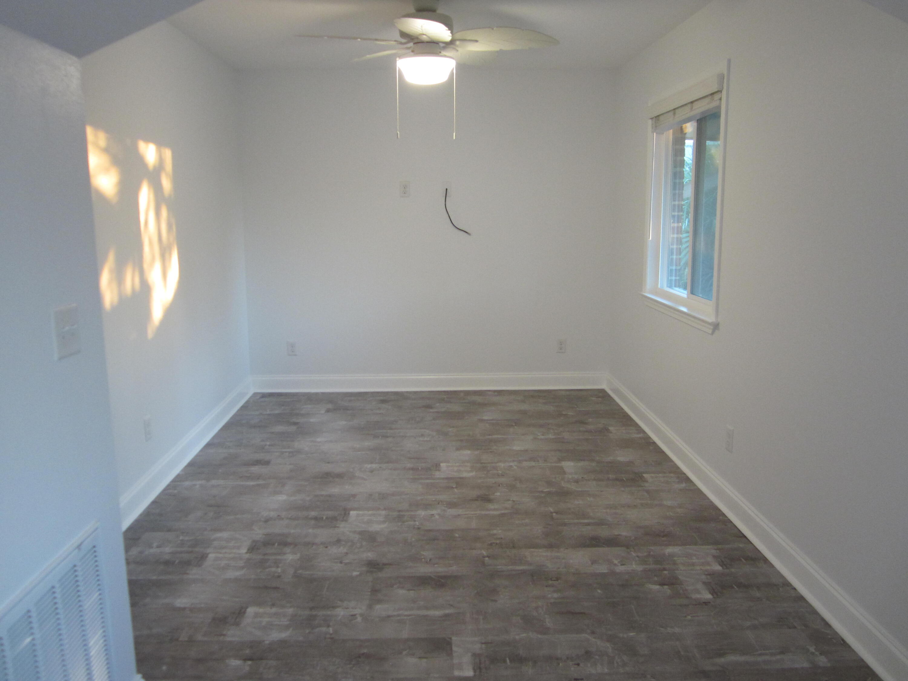 BREAKERS WEST - Residential Lease