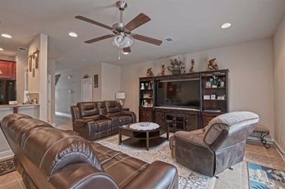 RESERVE POINTE - Residential