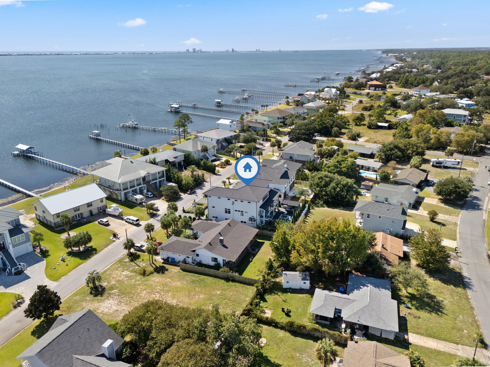 SANTA ROSA SHORES - Residential