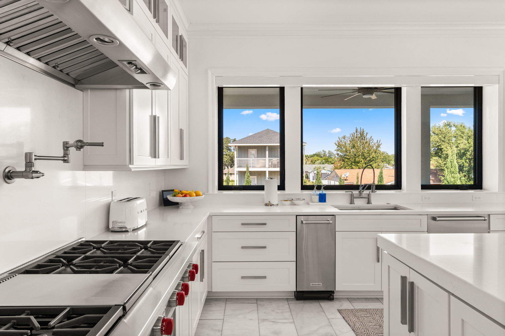 SANTA ROSA SHORES - Residential