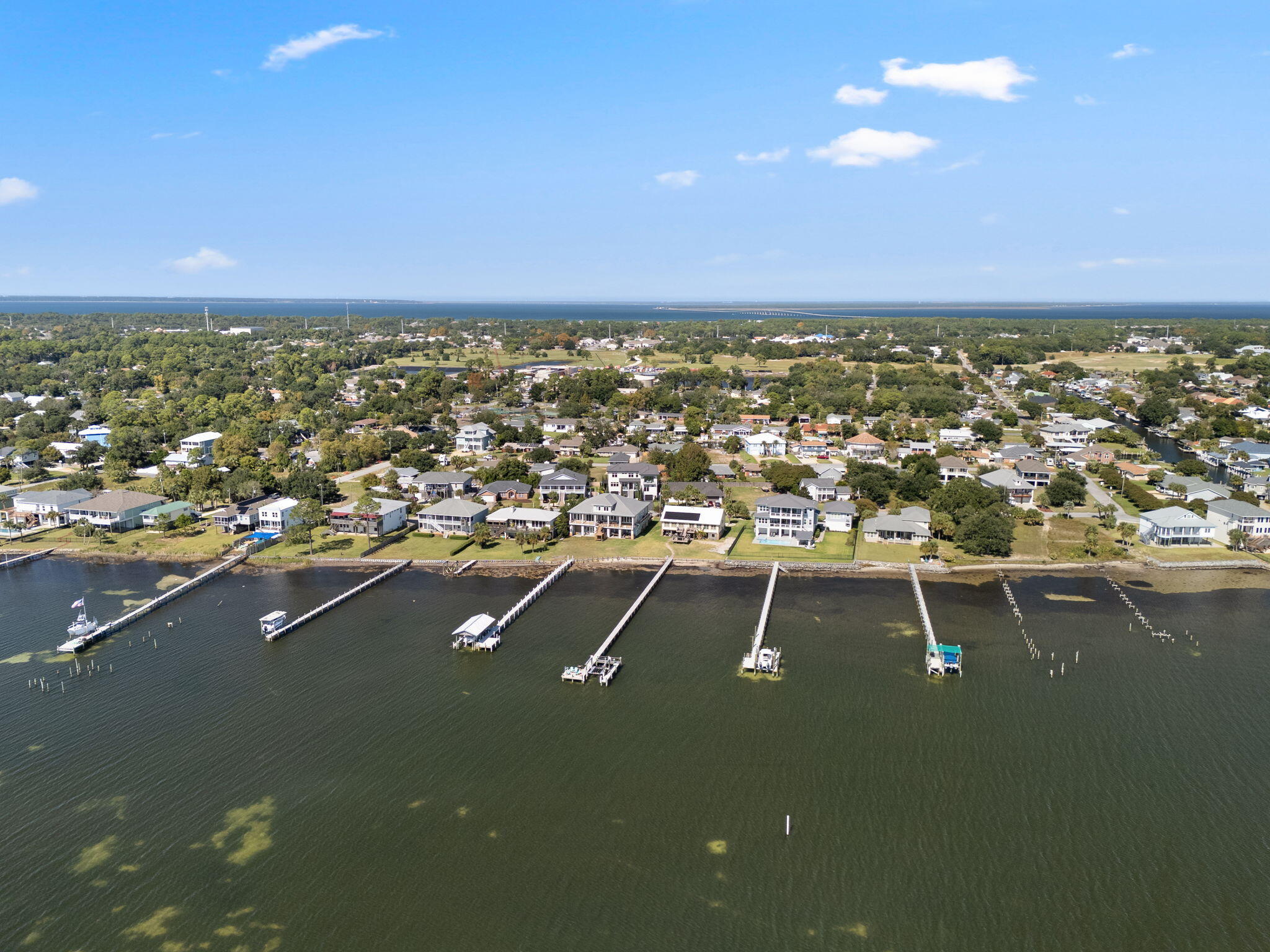 SANTA ROSA SHORES - Residential