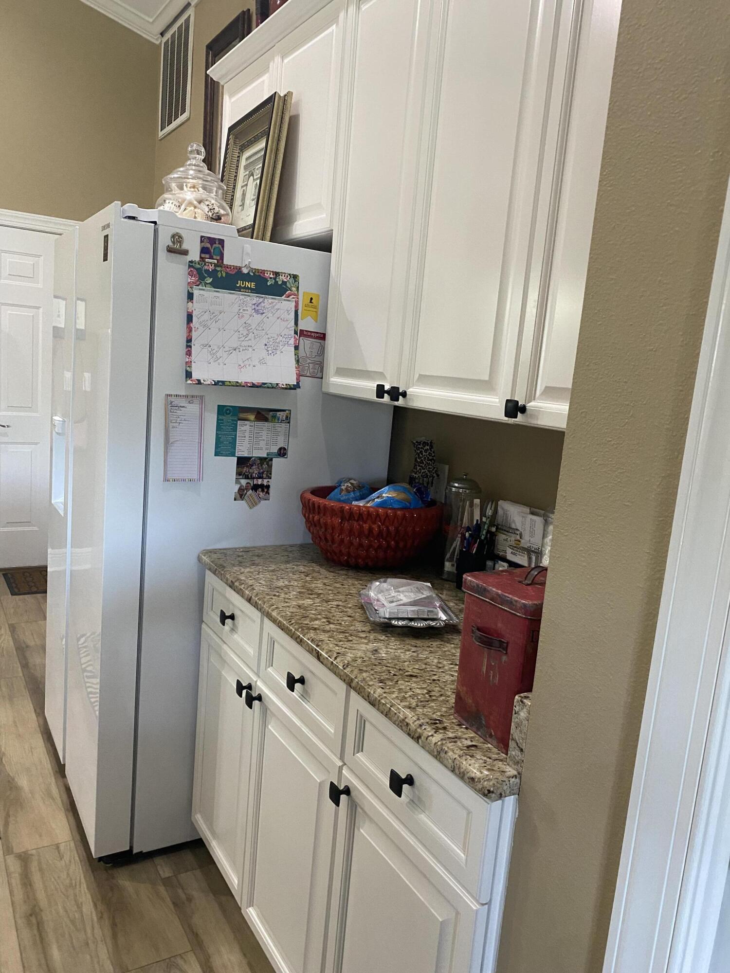 ESCADA - Residential