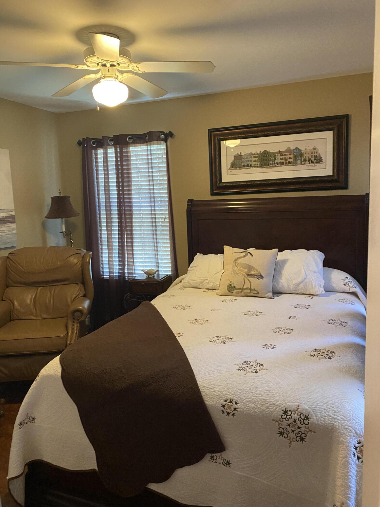 ESCADA - Residential