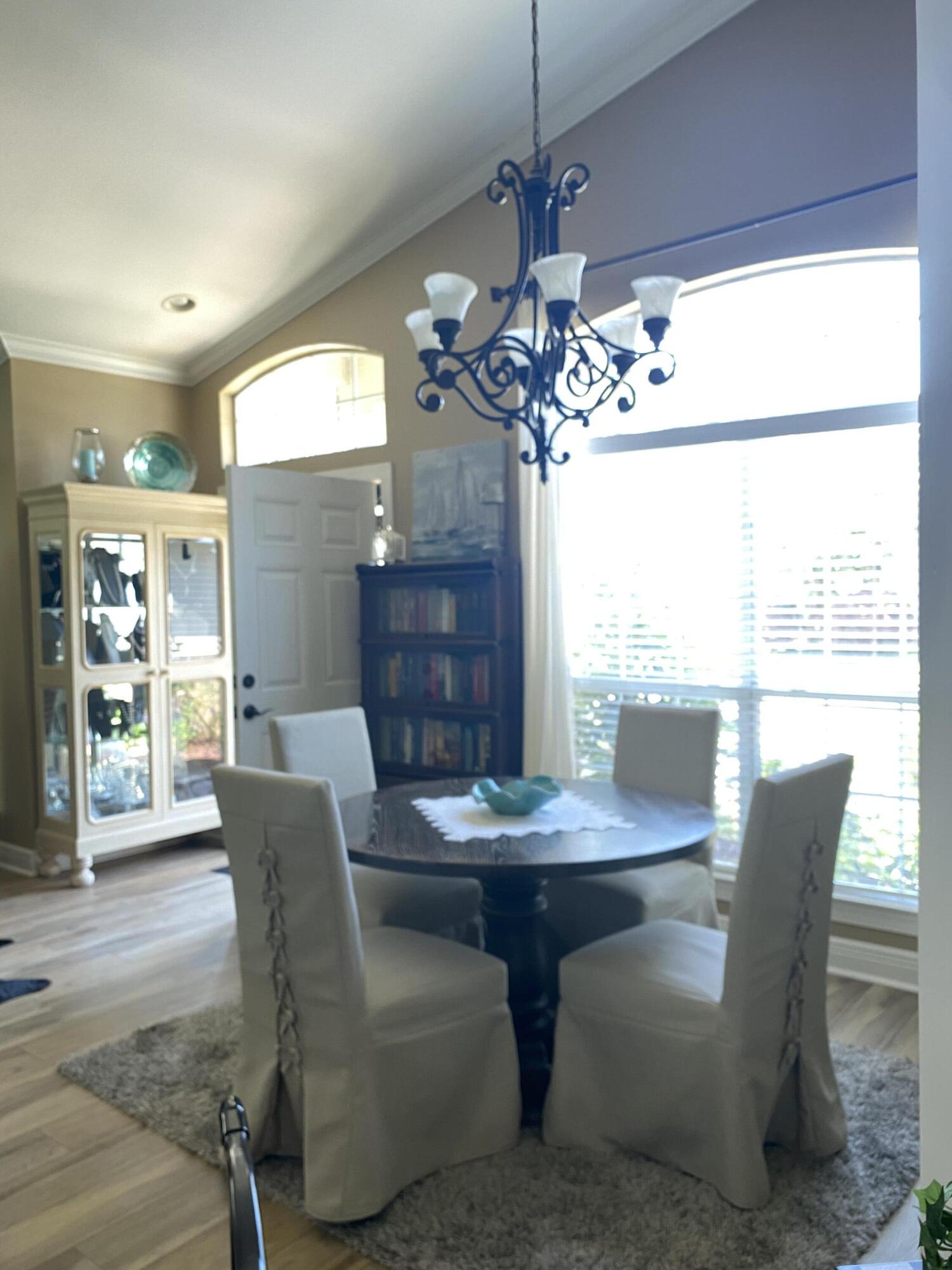 ESCADA - Residential