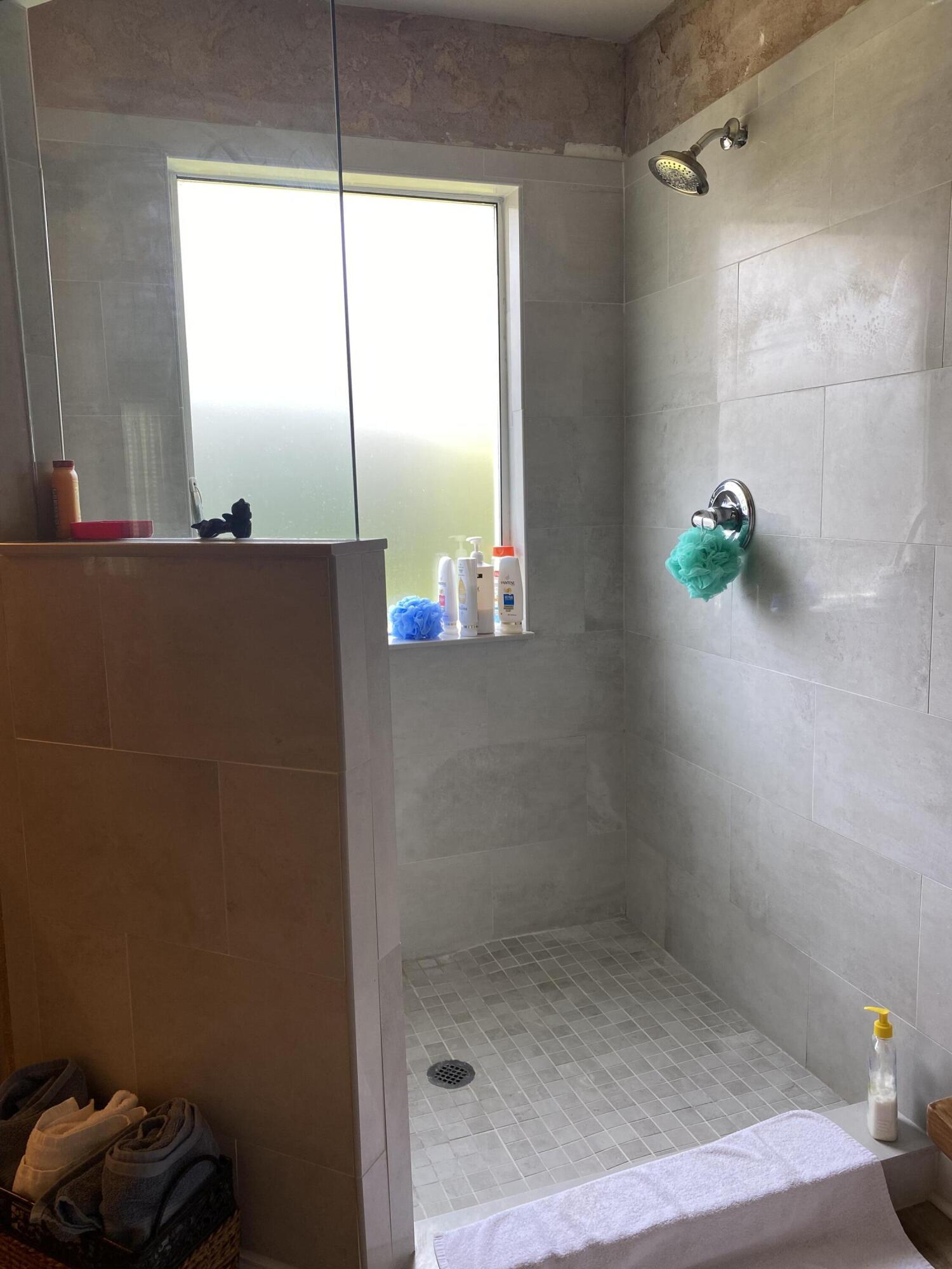 ESCADA - Residential