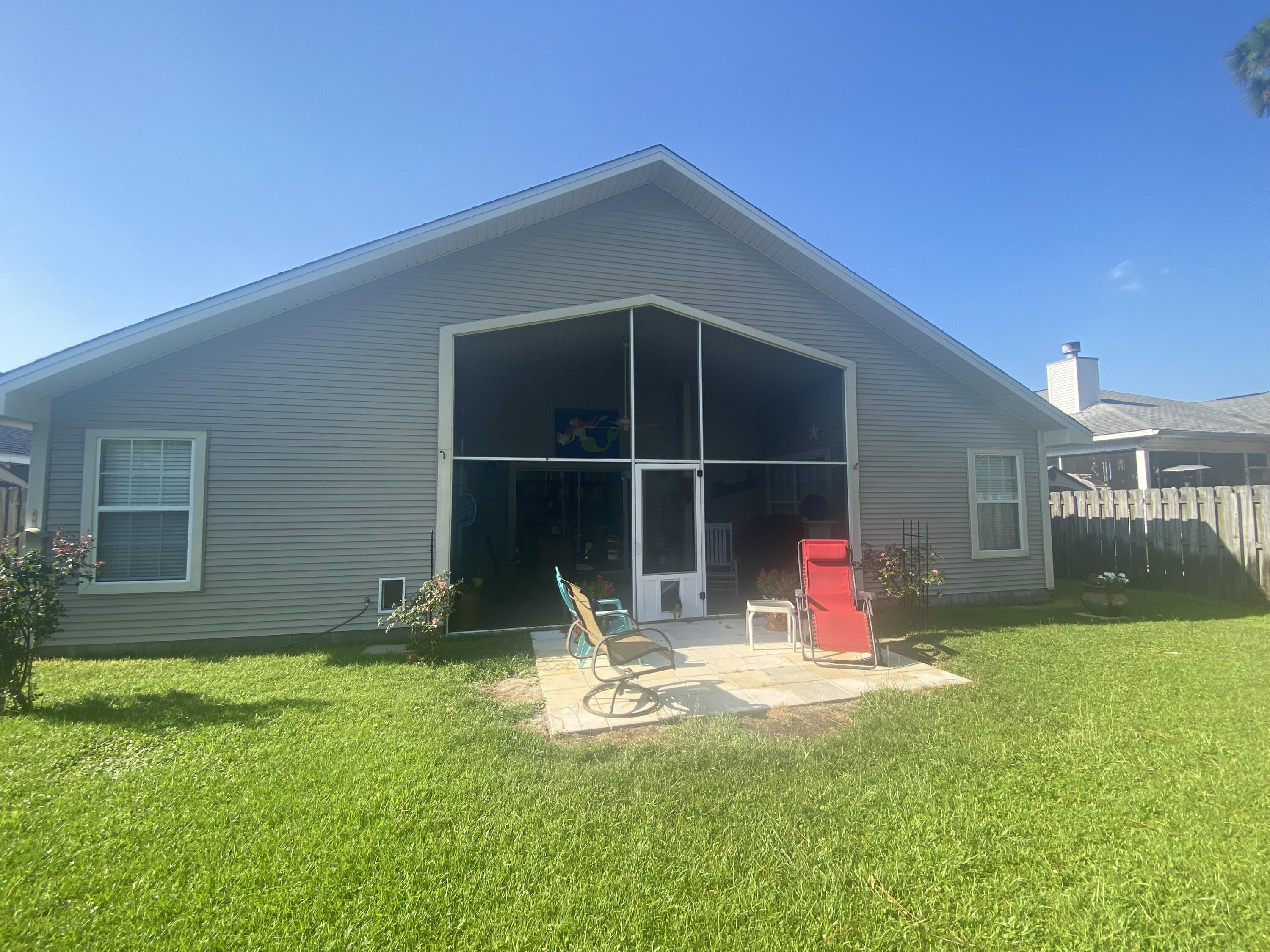 ESCADA - Residential