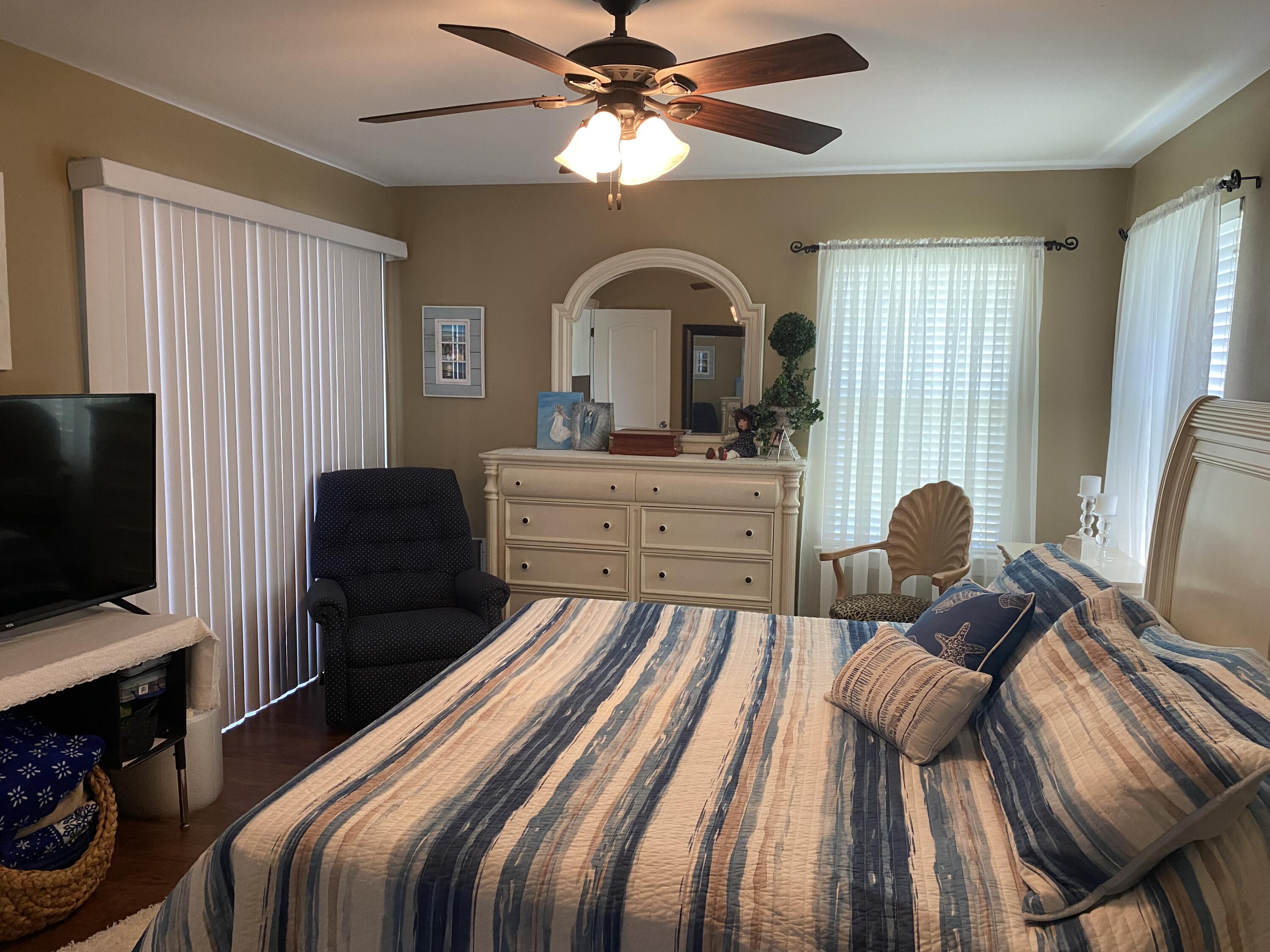 ESCADA - Residential